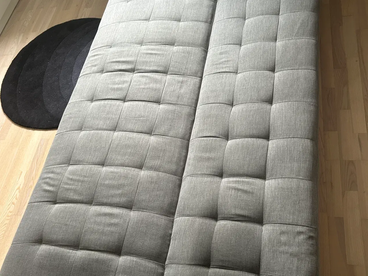 Billede 2 - Sovesofa i grå