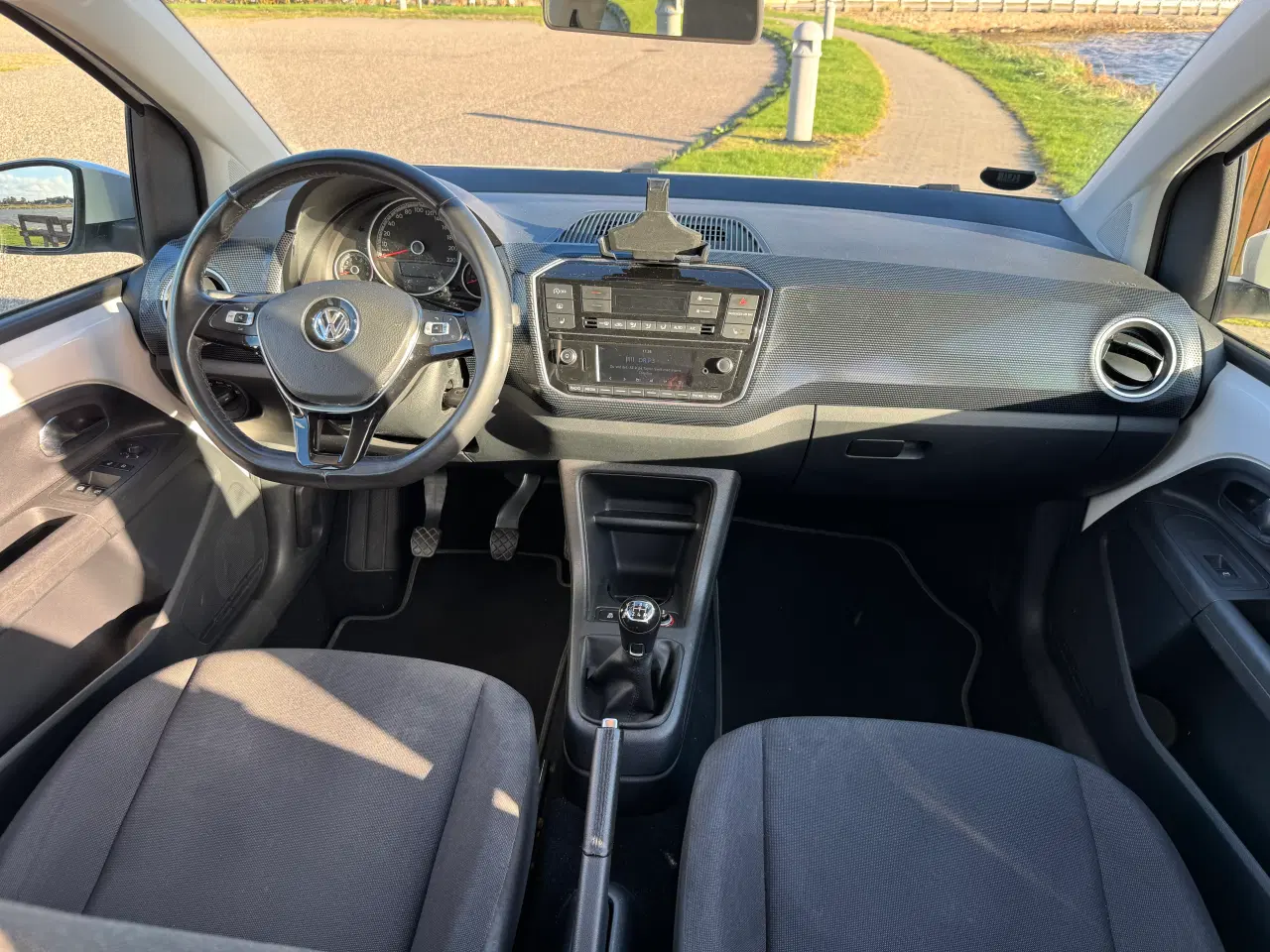 Billede 2 - Volkswagen Up! 1.0 MPI 60 HK – 5-dørs 