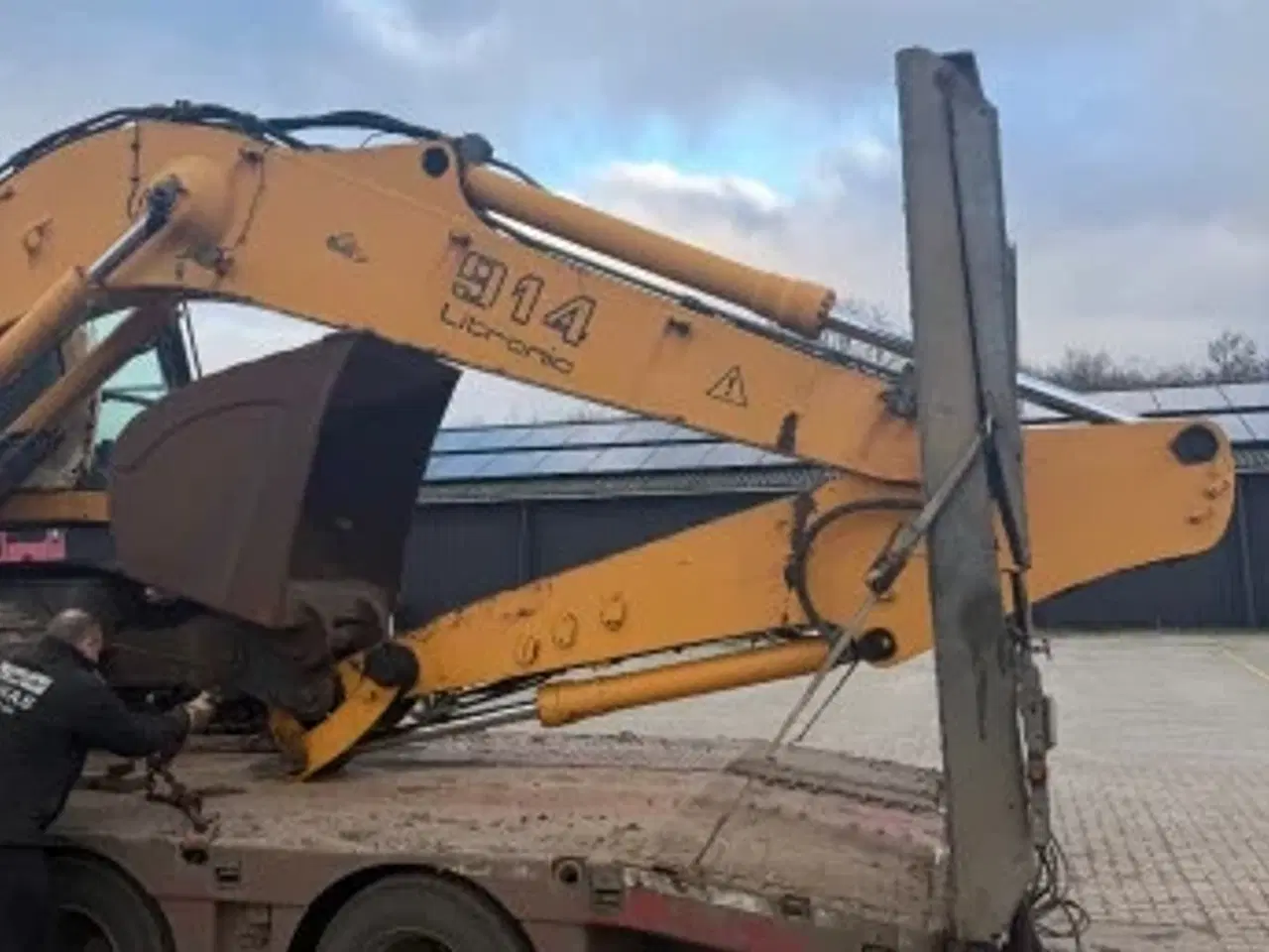 Billede 4 - Velfungerende gravemaskine