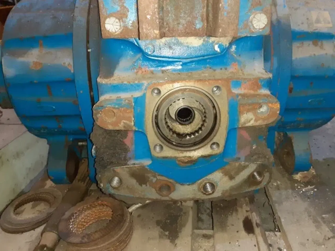 Billede 14 - New Holland 8340 Bagtøj