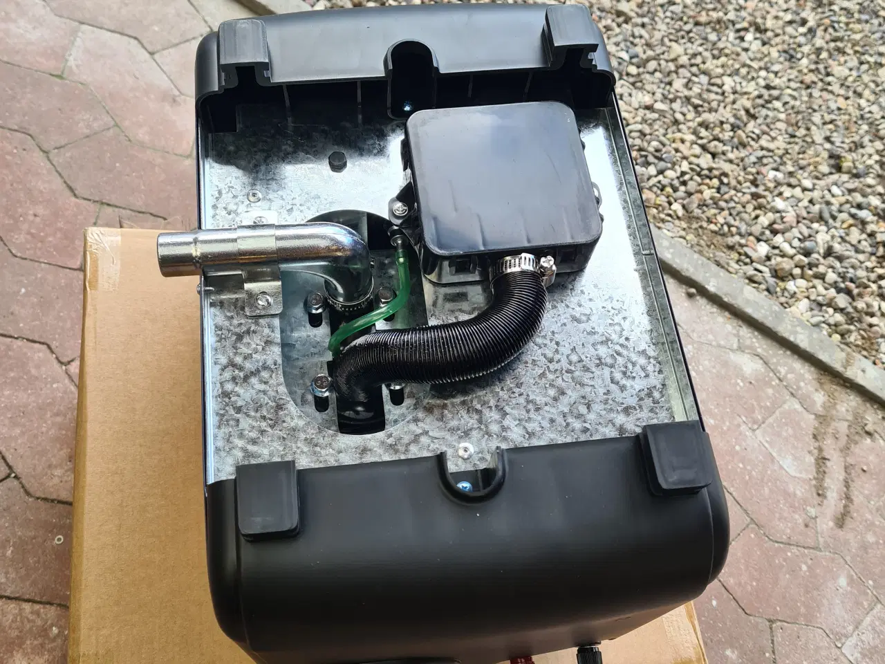 Billede 6 - Dieselvarmer Sunster 12volt/24volt/230volt med blu