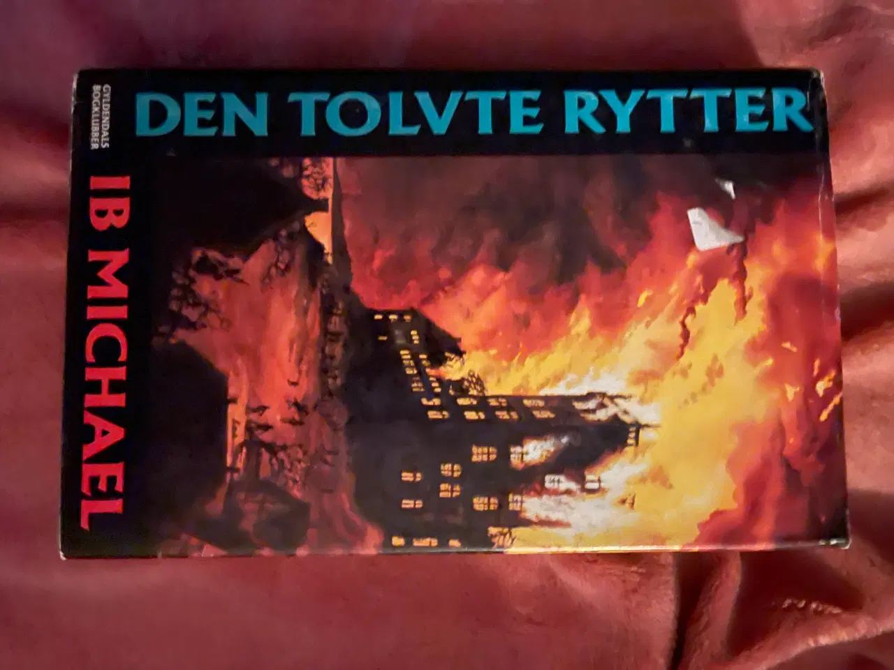 Billede 1 - Den tolvte rytter af Ib Michael