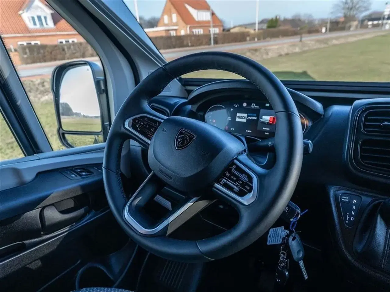 Billede 26 - 2026 - Tourne 6.0 Select aut. gear - Black - 180HK