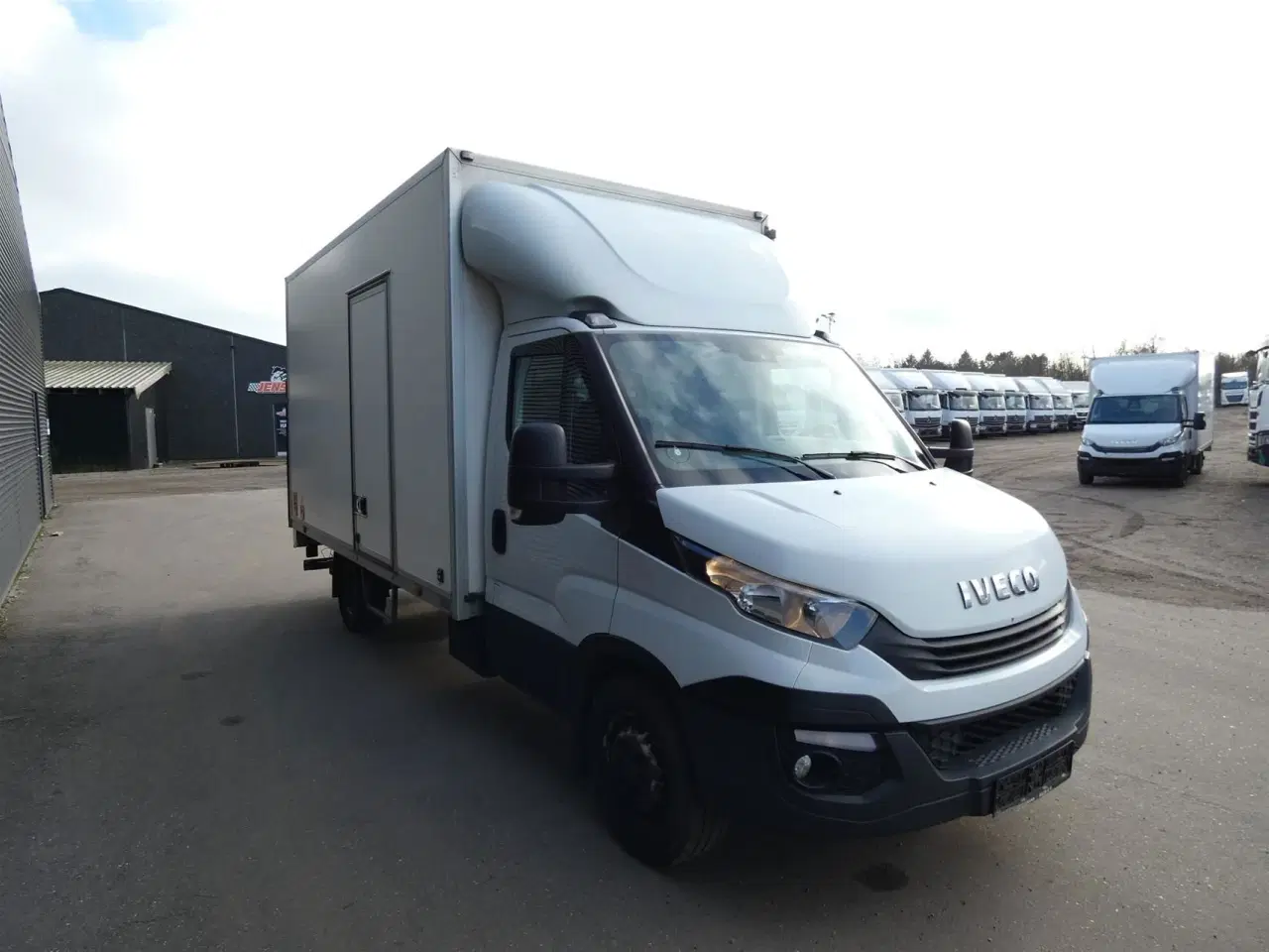 Billede 4 - Iveco Daily 35S17 4100mm 3,0 D 170HK Ladv./Chas. 8g Aut.