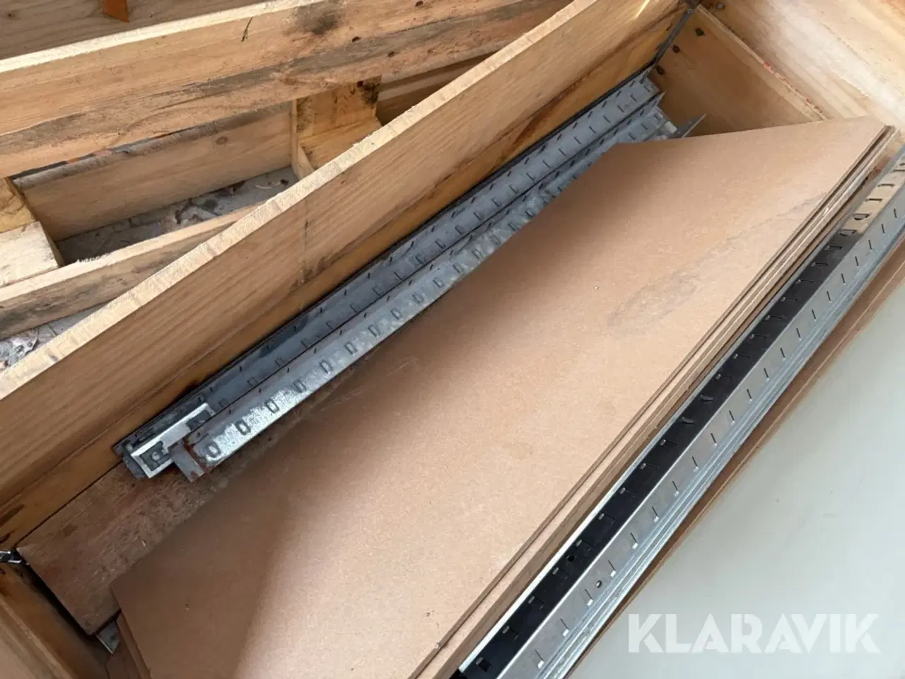 Billede 8 - Hylder og skinner - 1 palle