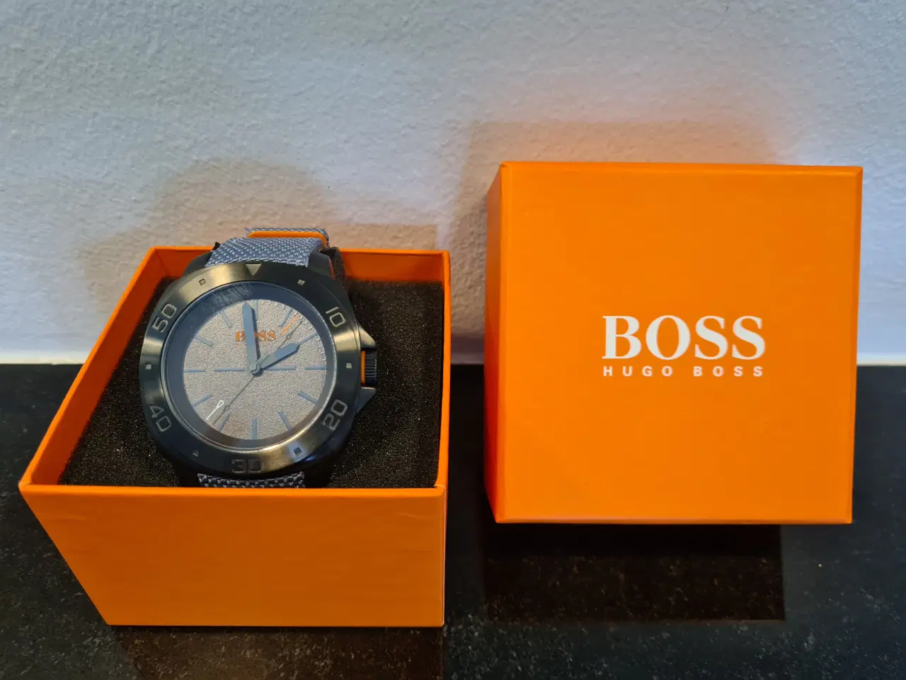 Billede 1 - HUGO BOSS - Stainless steel - Water resistant