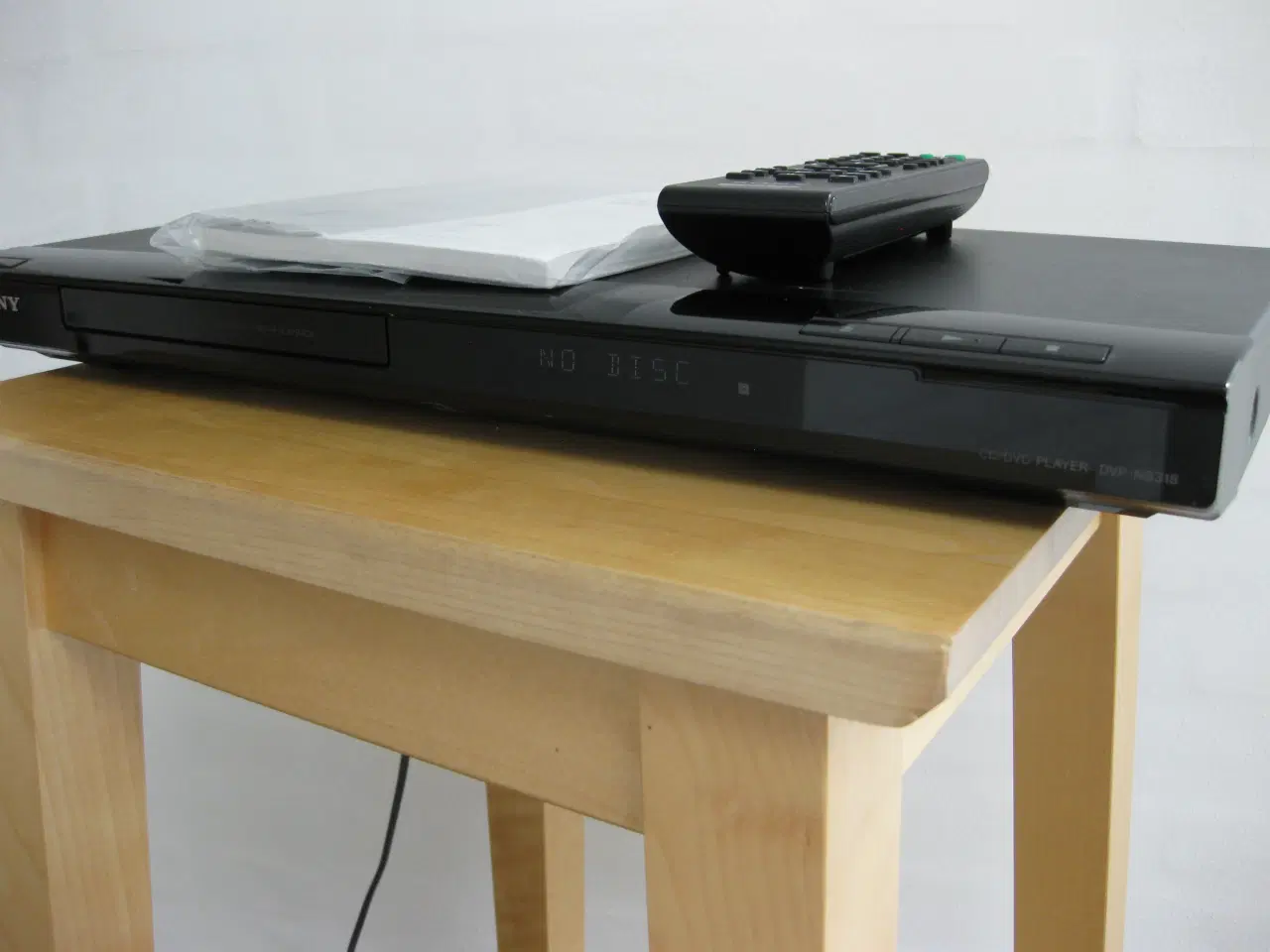 Billede 3 - Sony DVP CD/DVD afspiller med fjernbetjening