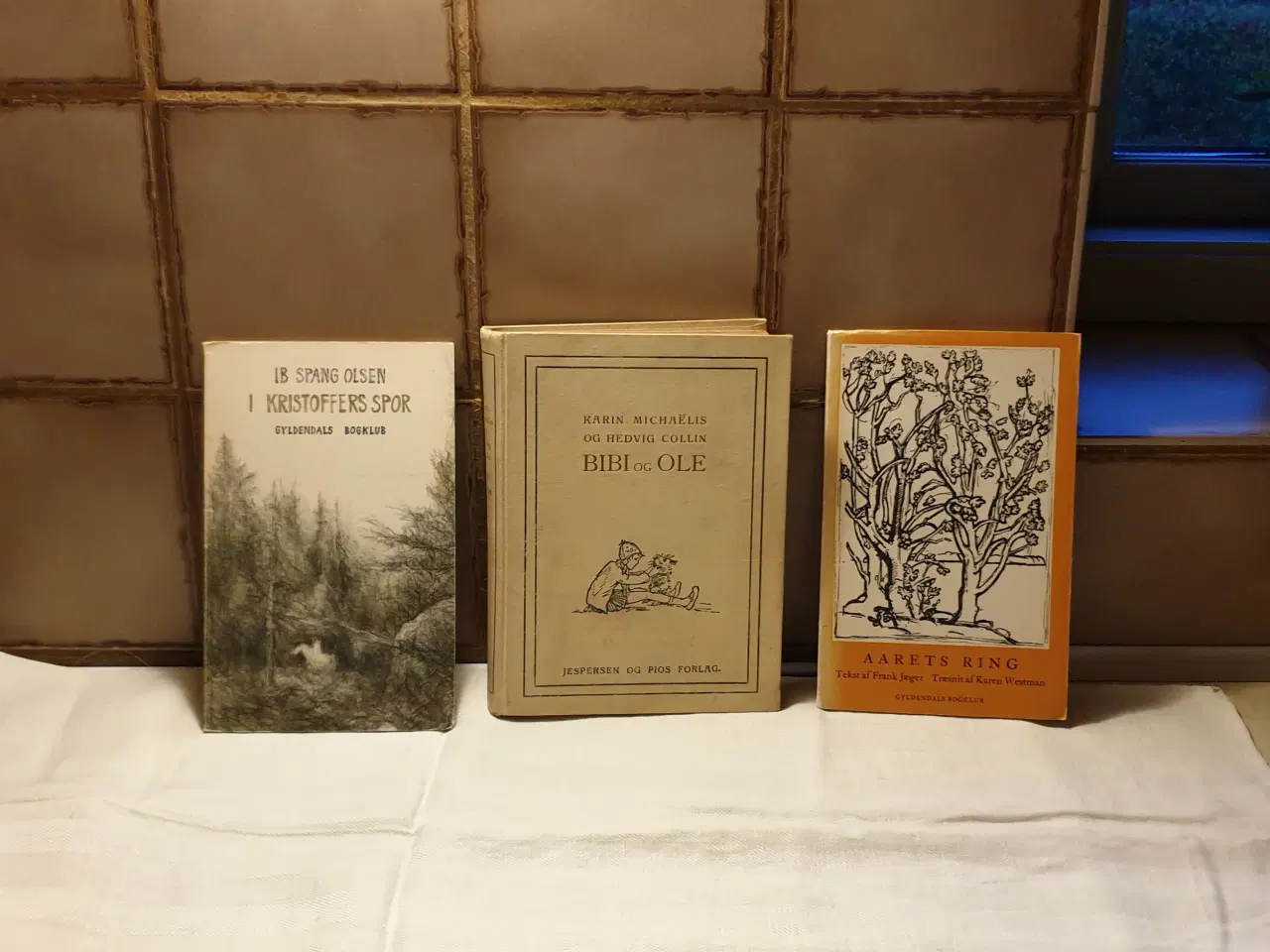 Billede 1 - GRATIS Bøger m fine illustrationer i