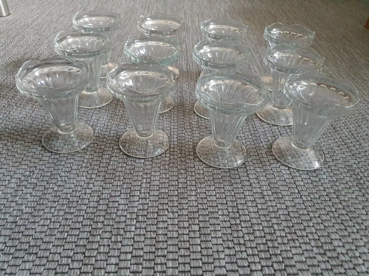Billede 1 - 12 glas til fx isdessert
