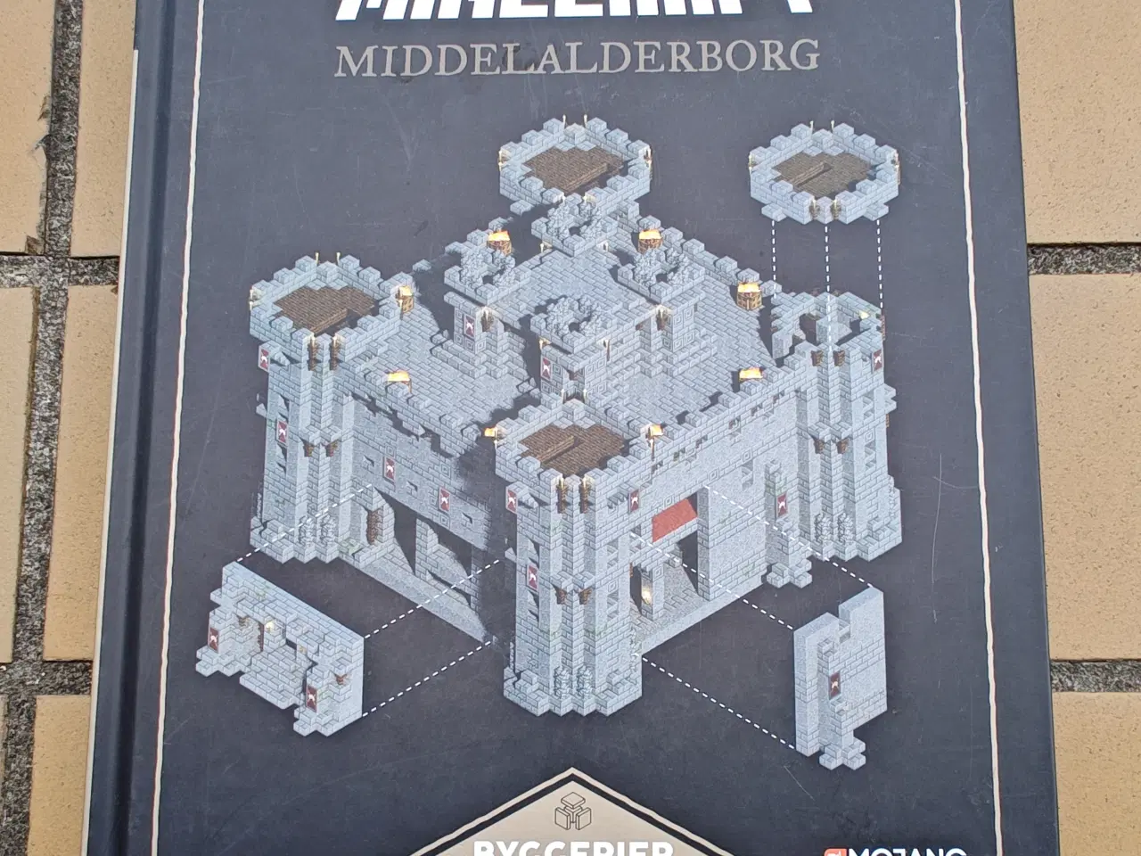 Billede 1 - Minecraft Middelalderborg Bog