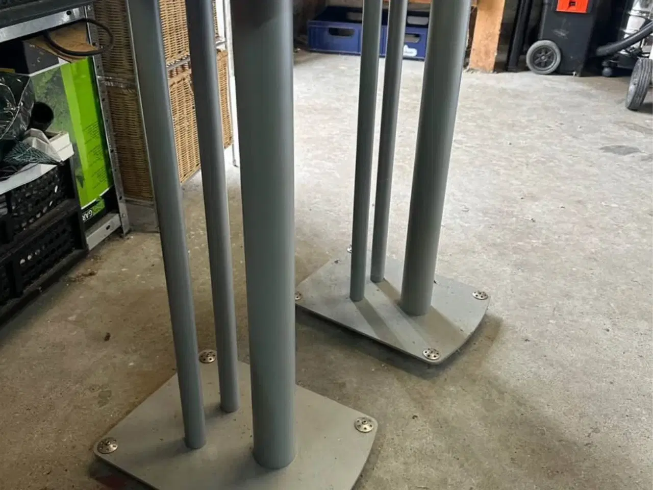 Billede 1 - Højtalerstandere i god stand 