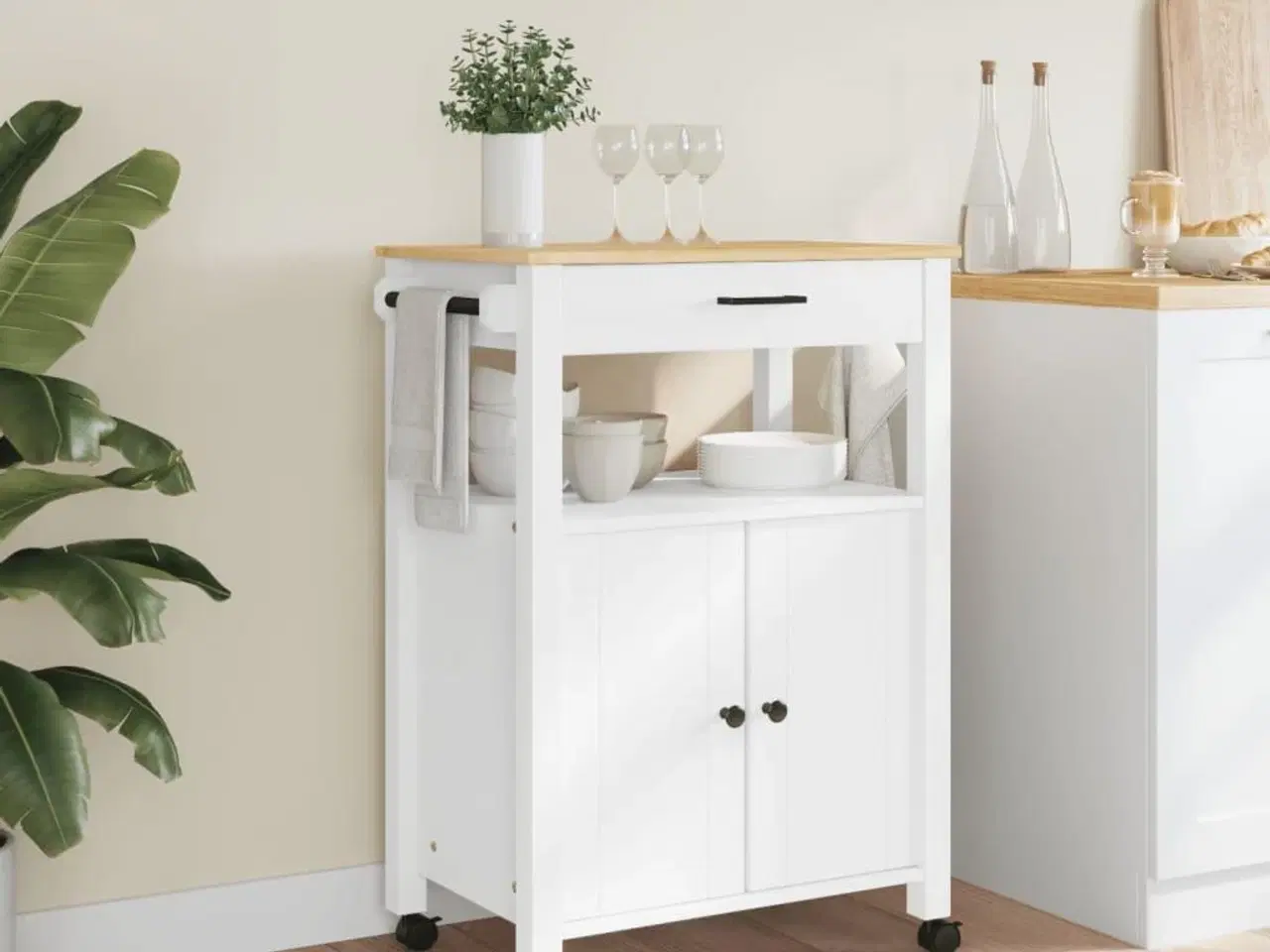 Billede 3 - Køkkenvogn MONZA 60x40x90 cm massivt fyrretræ