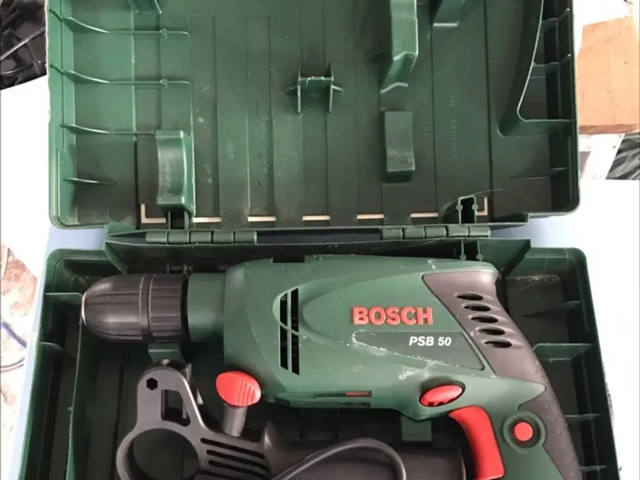 Billede 1 - UDLEJES - Bosch slagboremaskine 