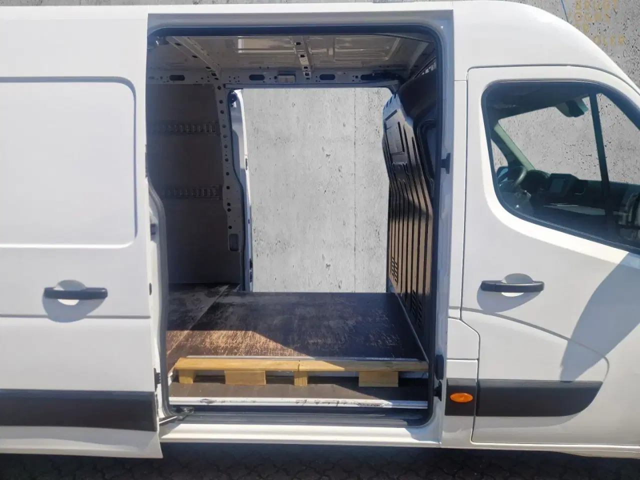 Billede 9 - Renault Master IV T35 2,3 dCi 145 L4H2 Kassevogn RWD