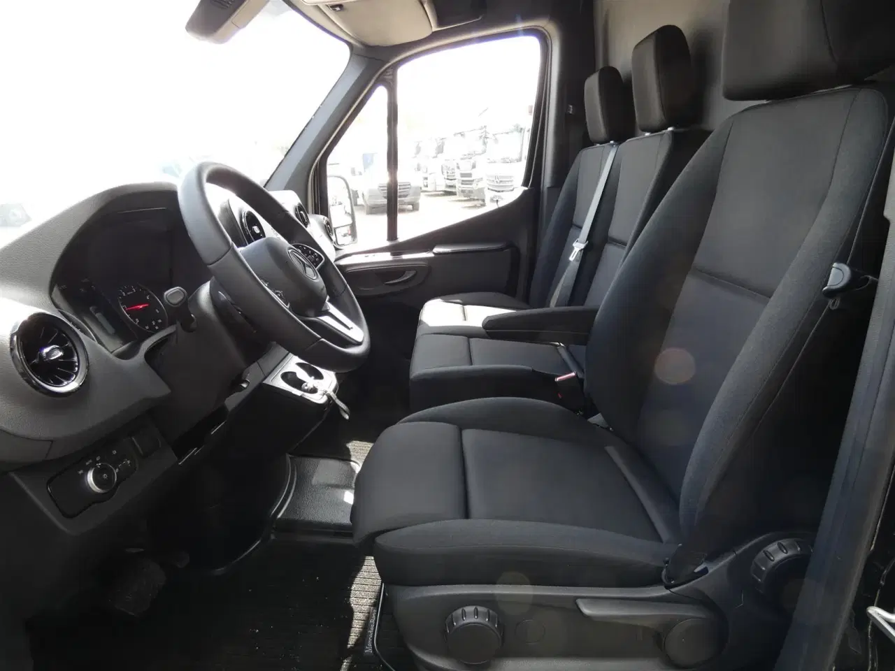 Billede 9 - Mercedes-Benz Sprinter 317 2,0 CDI A2 H2 RWD 9G-Tronic 170HK Van Aut.