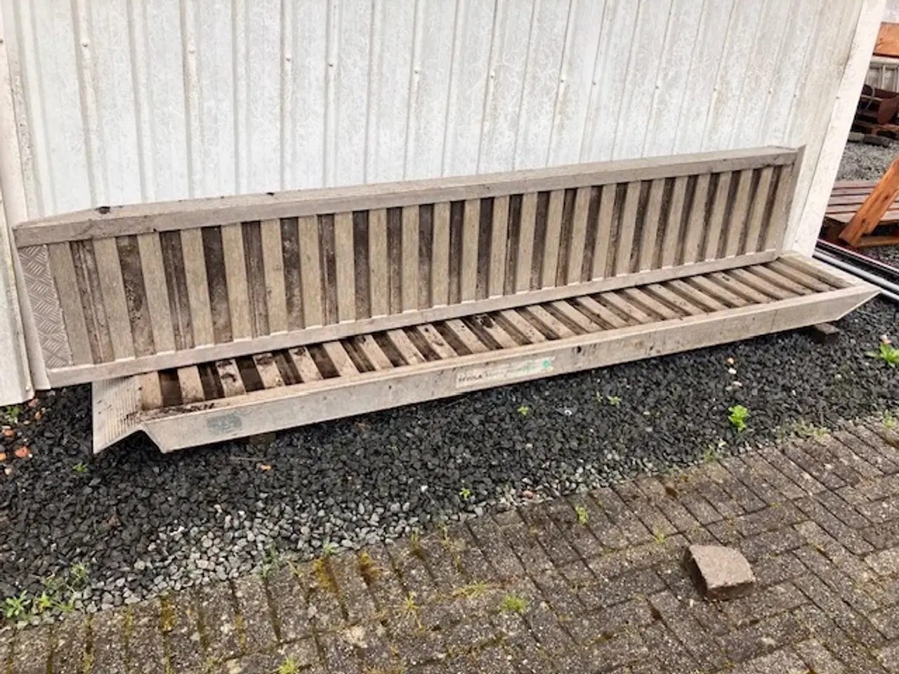 Billede 1 - 2 stk. entreprenør alu ramper i kraftig model.