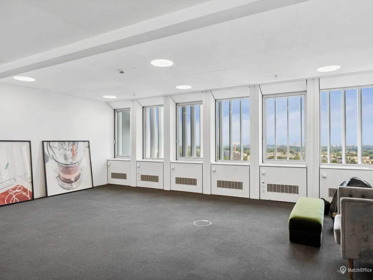 Billede 5 - 275 m² lyst kontorlejemål i Søborg Tower med bemandet reception.kantine og fri parkering.