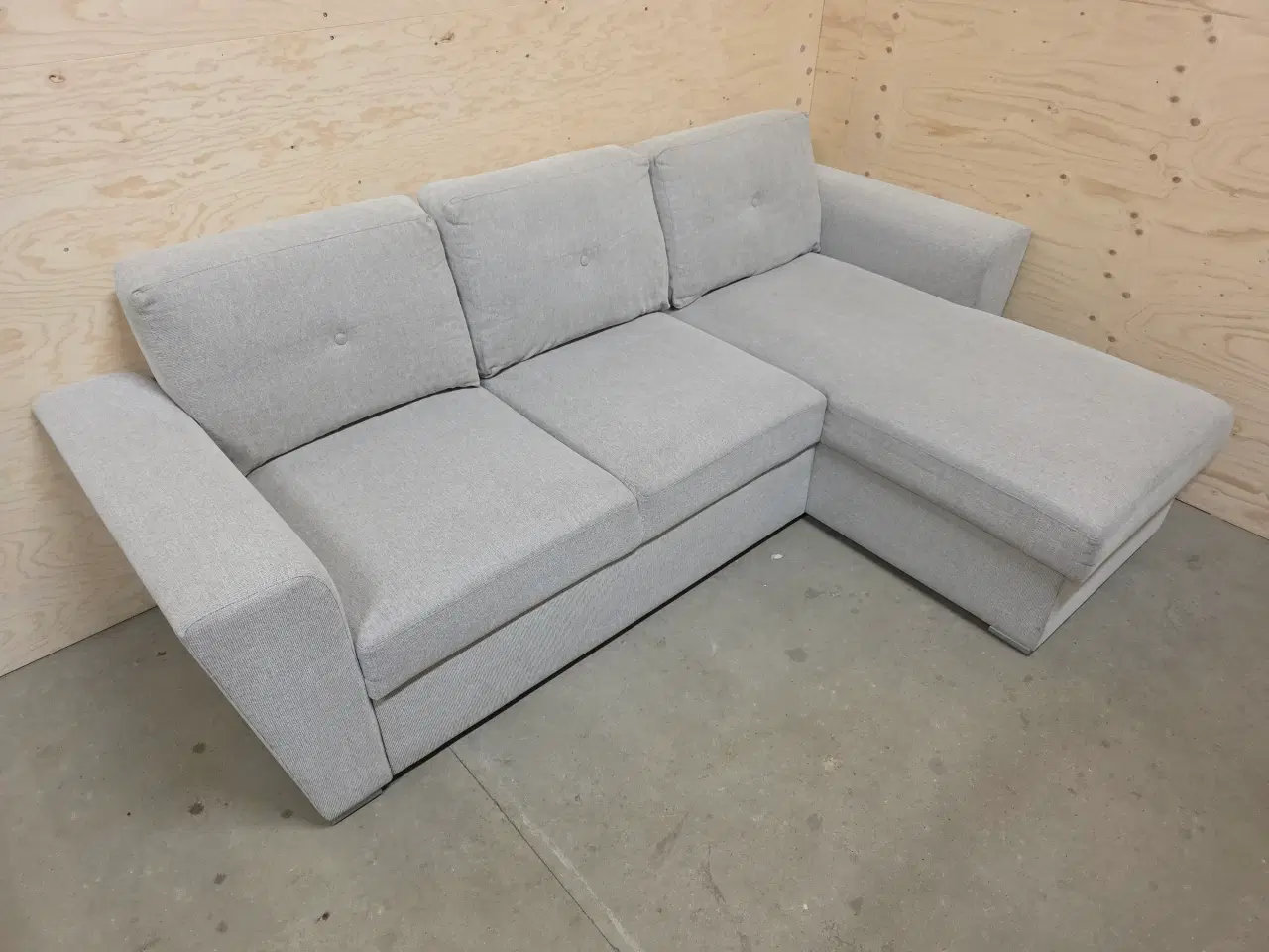 Billede 3 - Jysk VEJLBY Sovesofa Chaiselong – Nypris: 4999 DKK