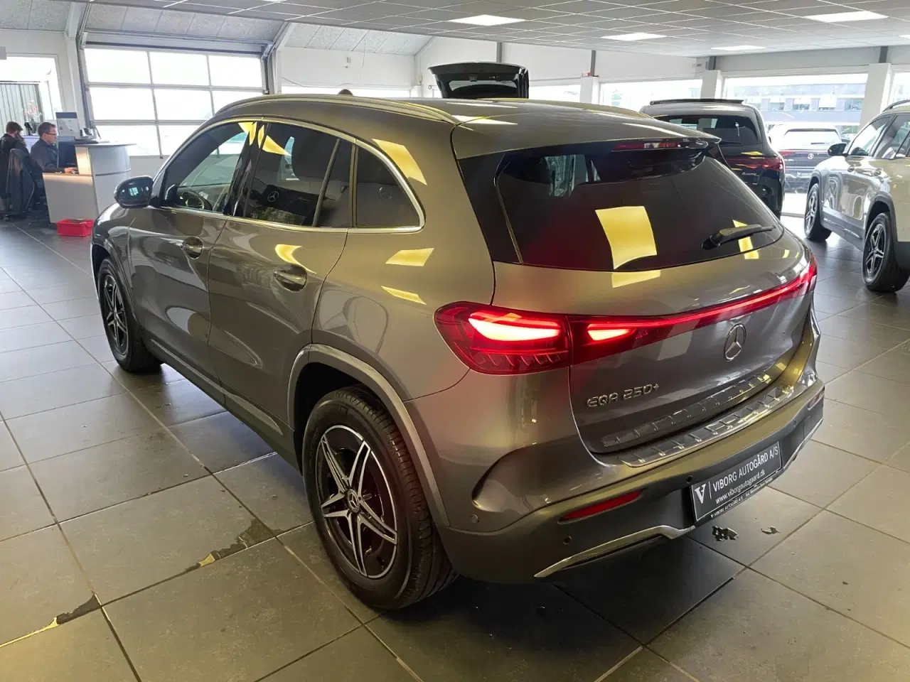 Billede 3 - Mercedes EQA250+  AMG Line