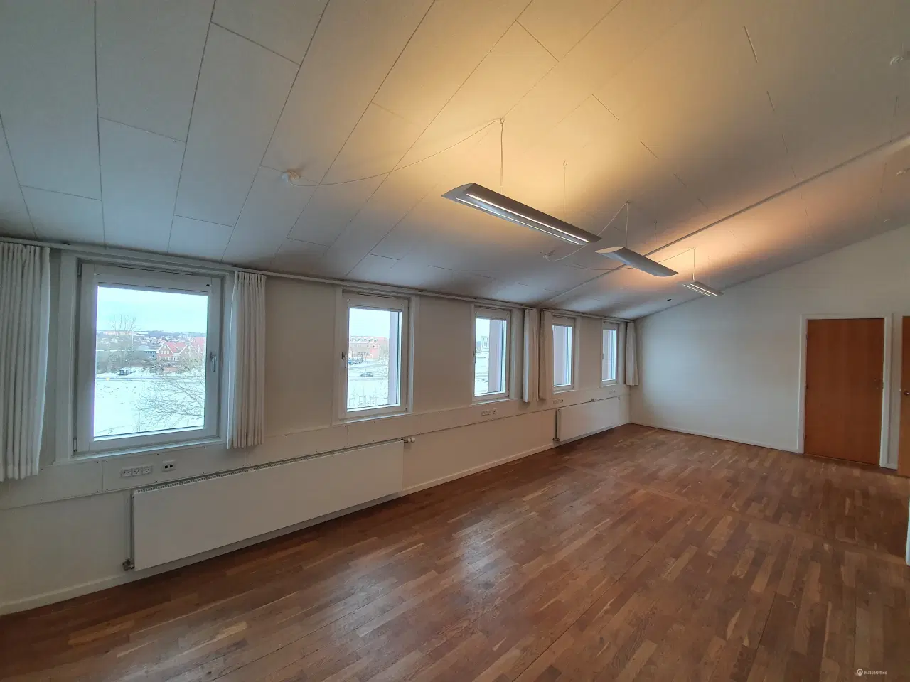Billede 11 - 1.045 kvm kontor med skønneste beliggenhed