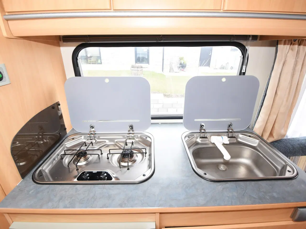 Billede 11 - frisk nysynet køjevogn