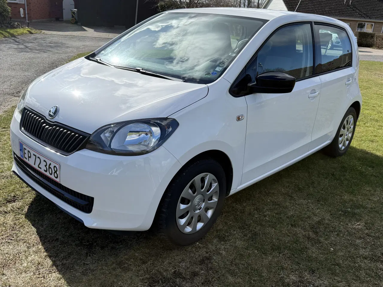 Billede 6 - Skal ses, står super flot, 1.0 MPI 60 HK 5-Dørs