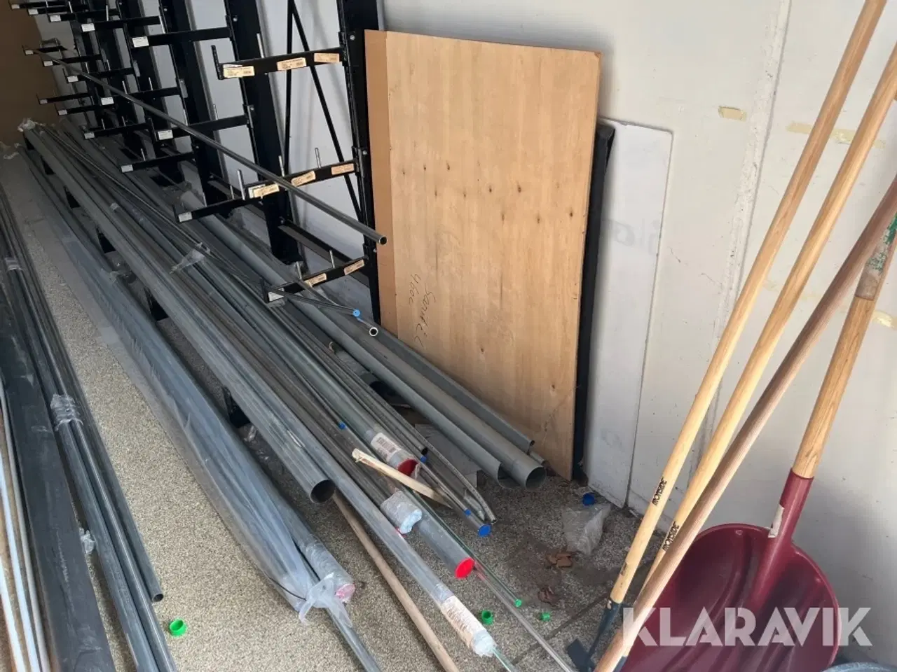 Billede 2 - Grenreol en række