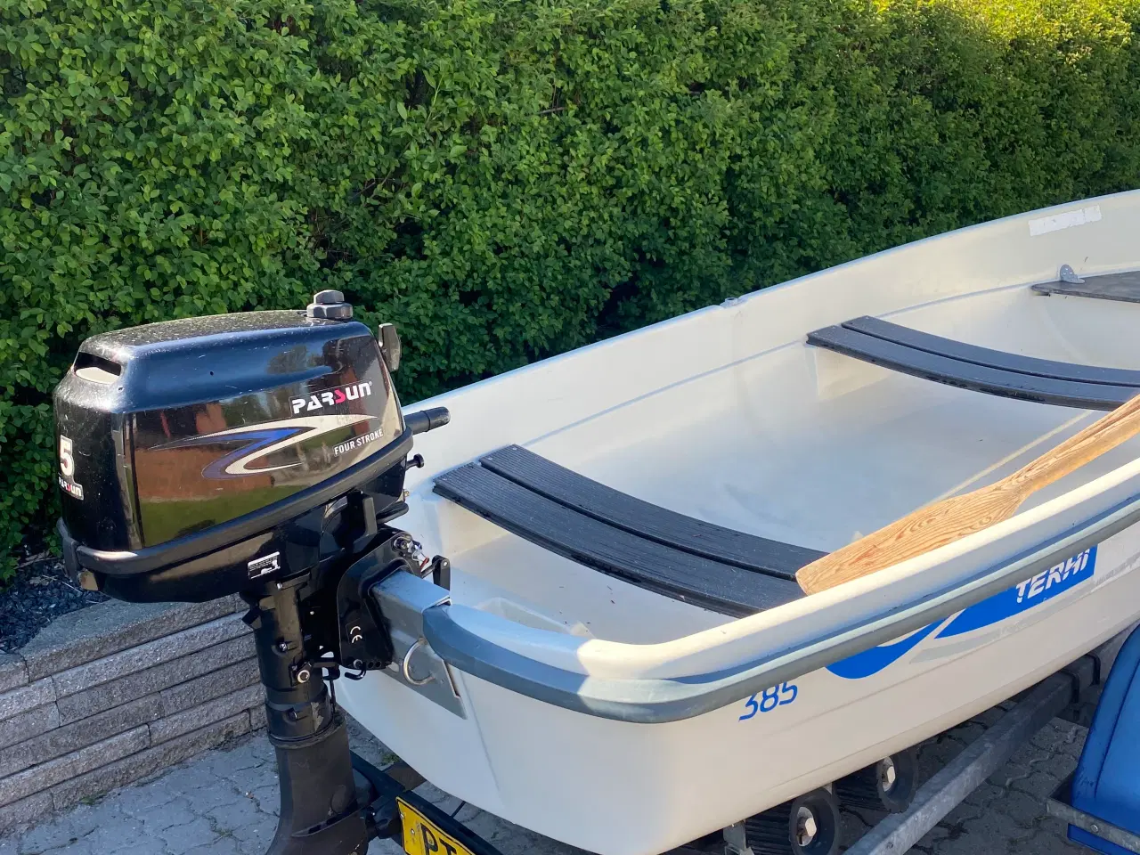 Billede 2 - Jolle Terhi 385 inkl. motor og trailer