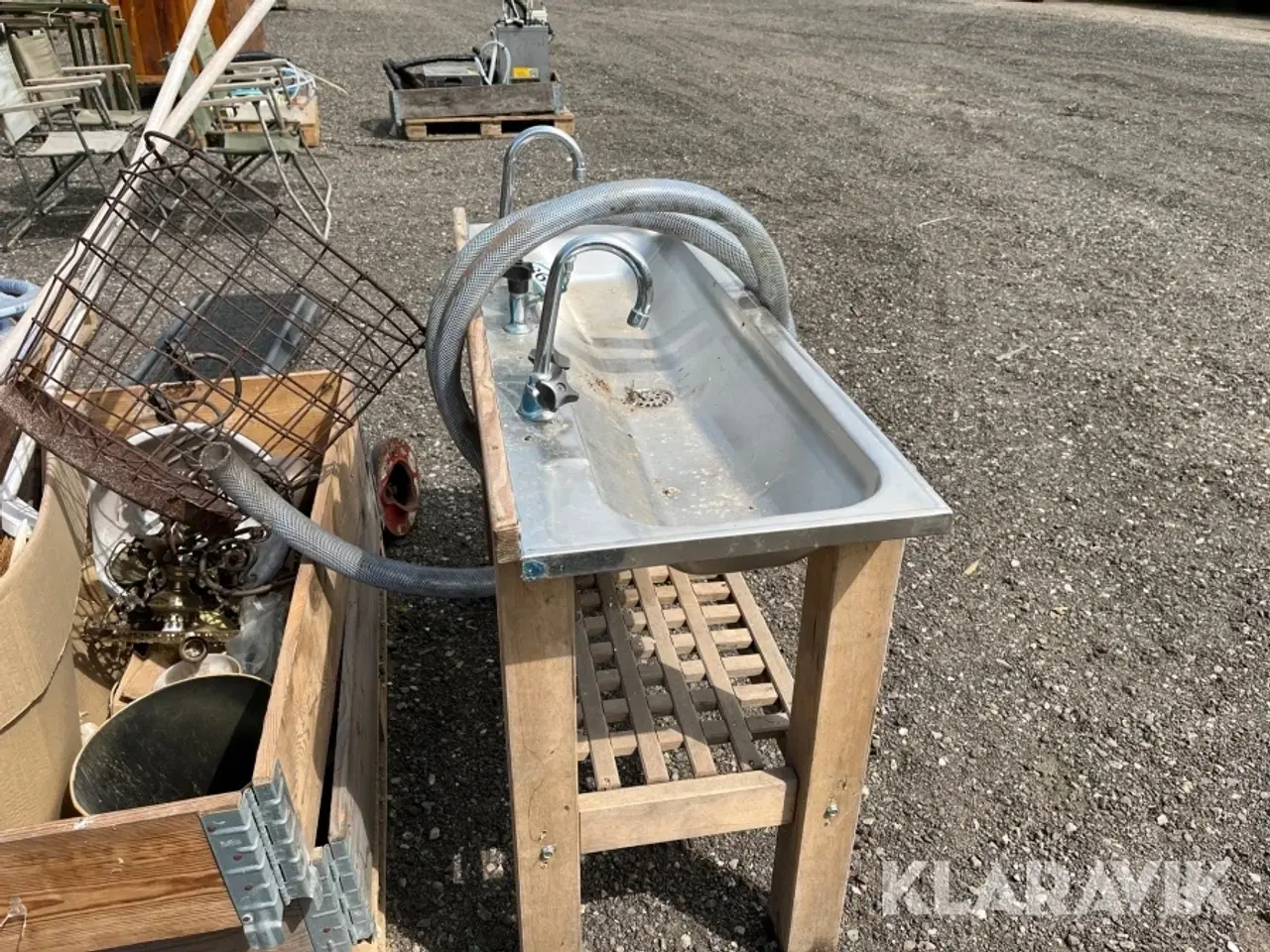Billede 3 - Håndvask med 2 armaturer