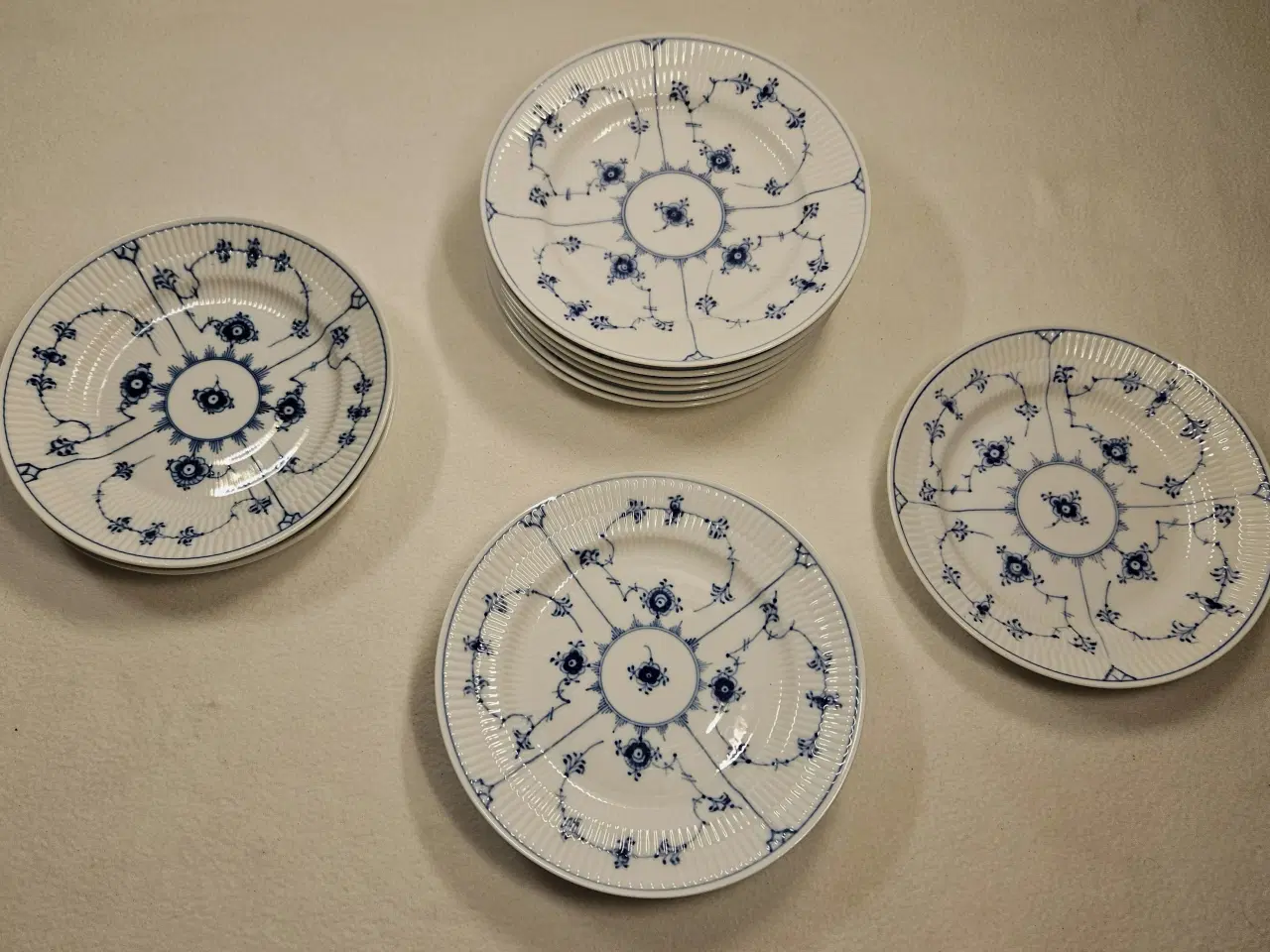 Billede 2 - ROYAL COPENHAGEN MUSSEL, FROKOST TALLERKENER 1/178