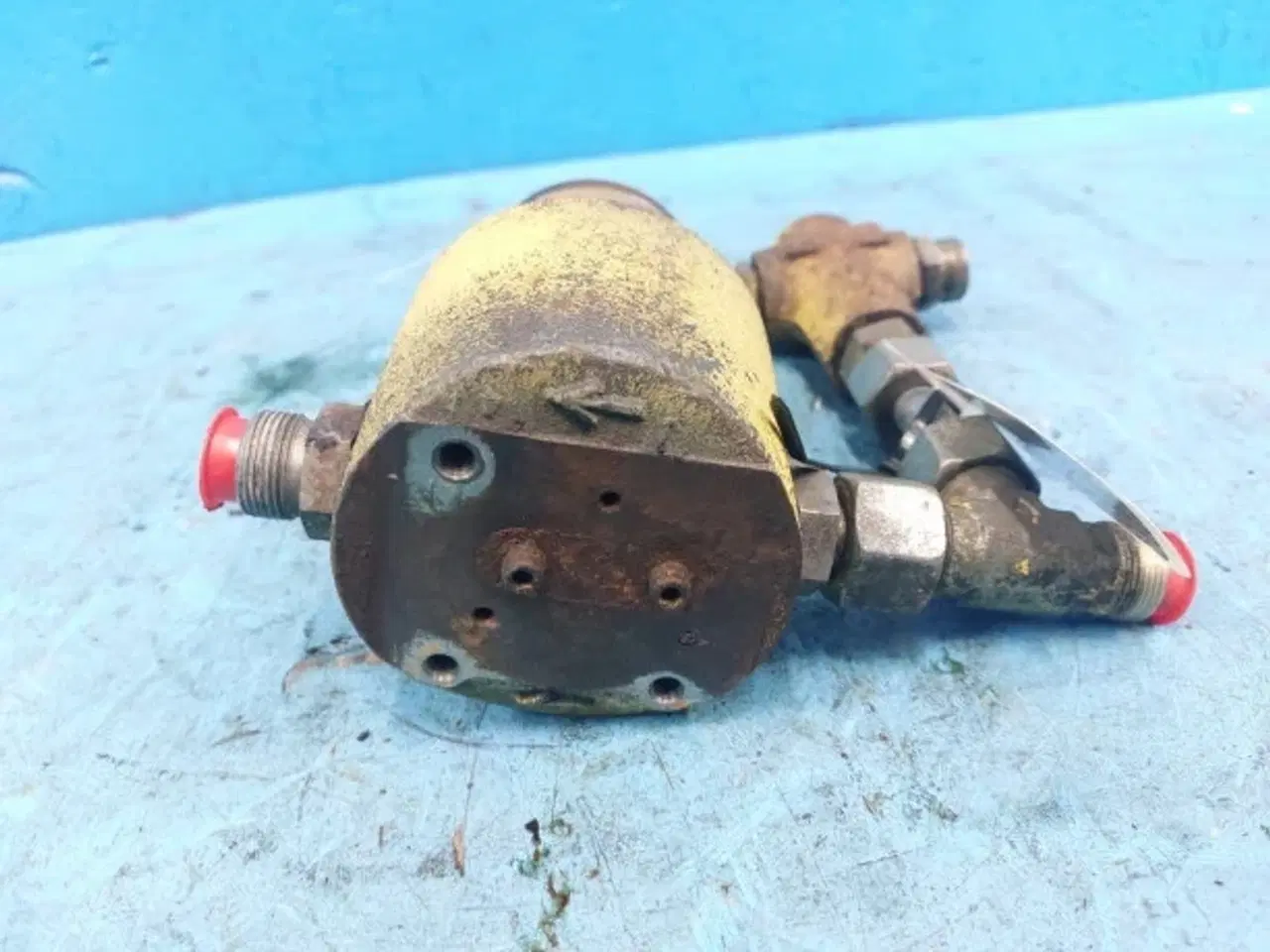 Billede 11 - New Holland TX65 Filter Hus 84000128