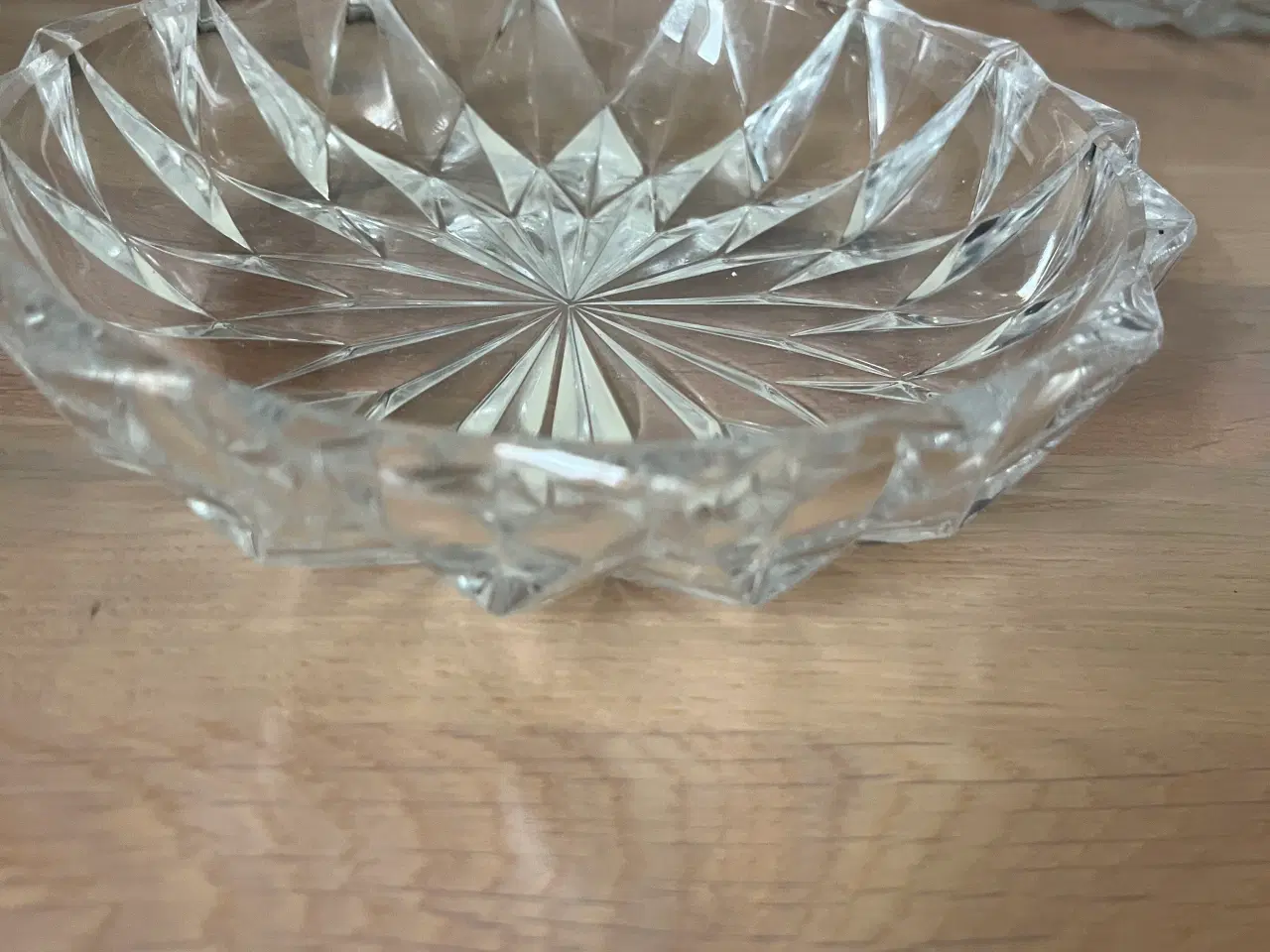 Billede 2 - Gamle krystal  isasietter (8 stk.)