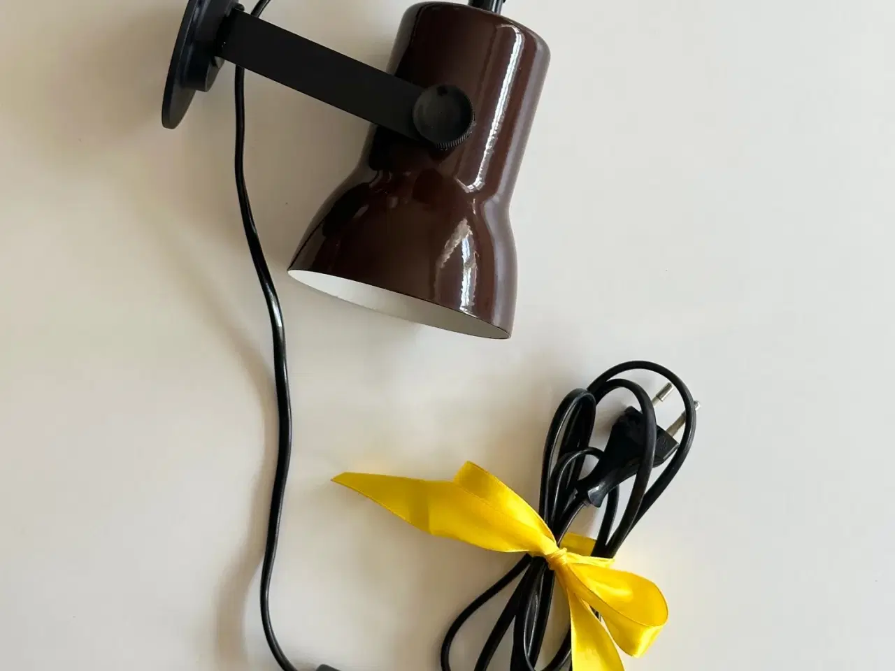 Billede 1 - Retro væglampe, brun