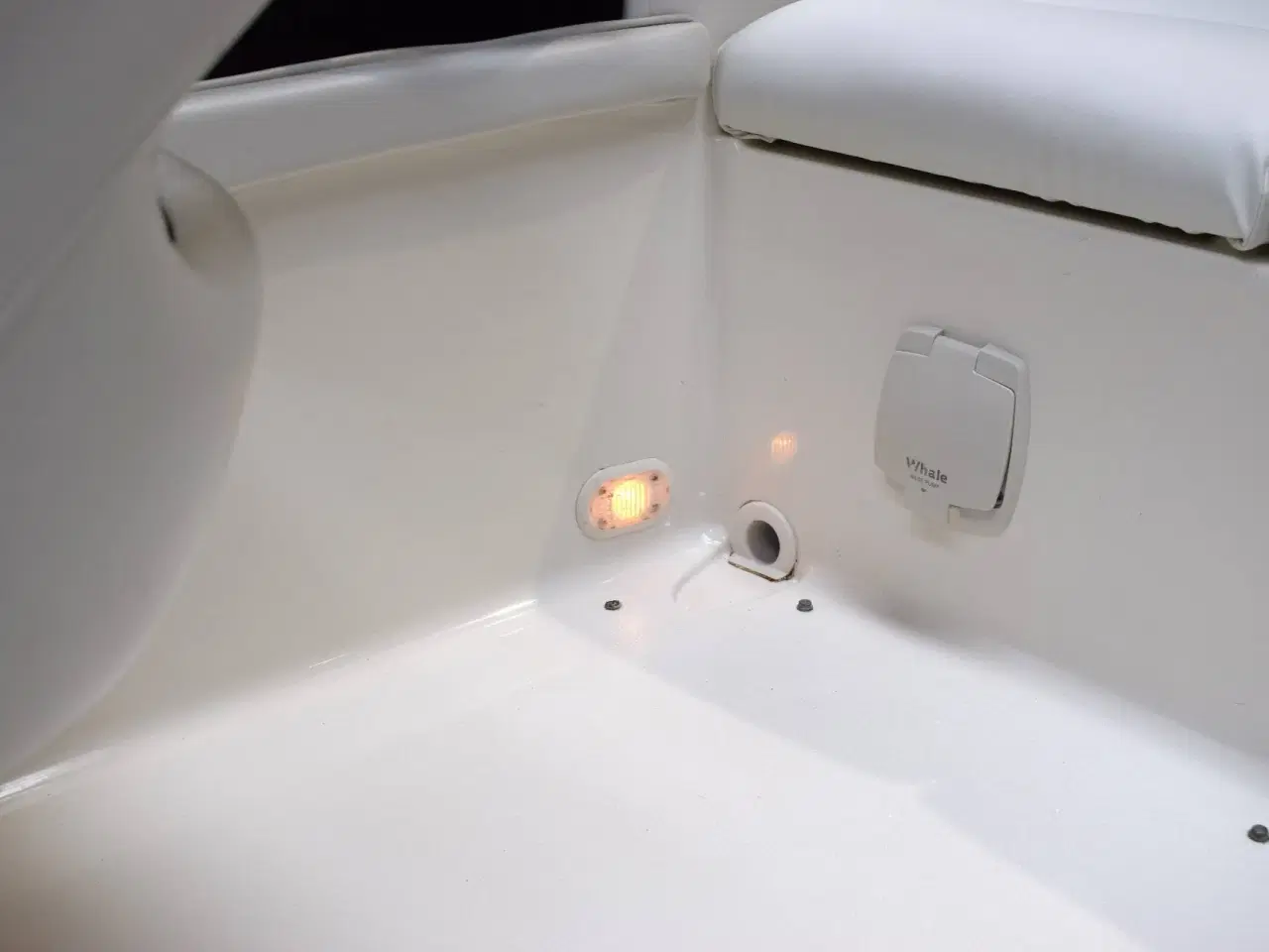 Billede 11 - Bayliner Capri 212 - Mercruiser 4,3 MPI/Udstyr