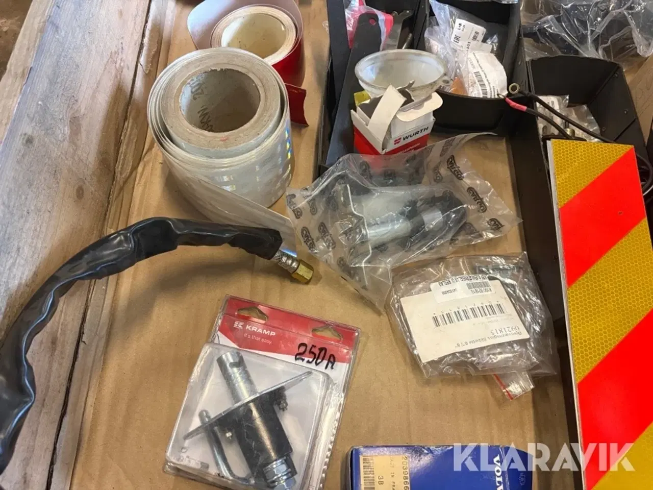 Billede 9 - Lot med reservedele - 5 paller