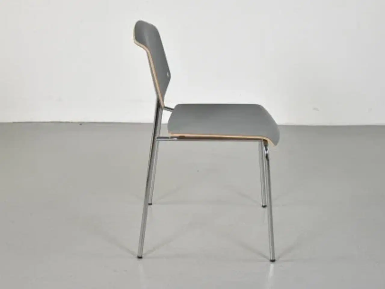 Billede 4 - Magnus olesen pause mødestol i grå med krom stel