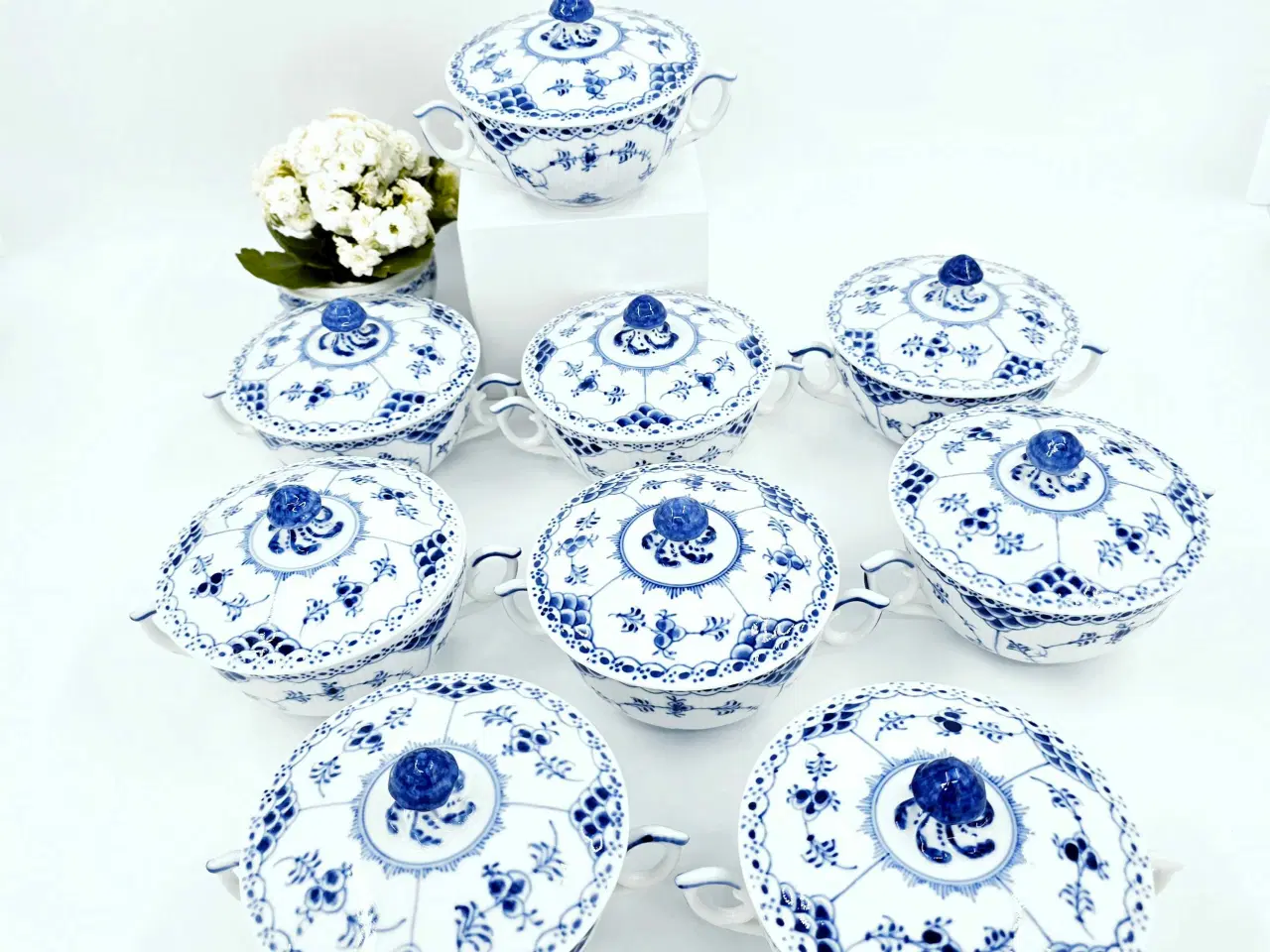 Billede 3 - Musselmalet Halvblonde Bouillonkop med låg Porcelæ