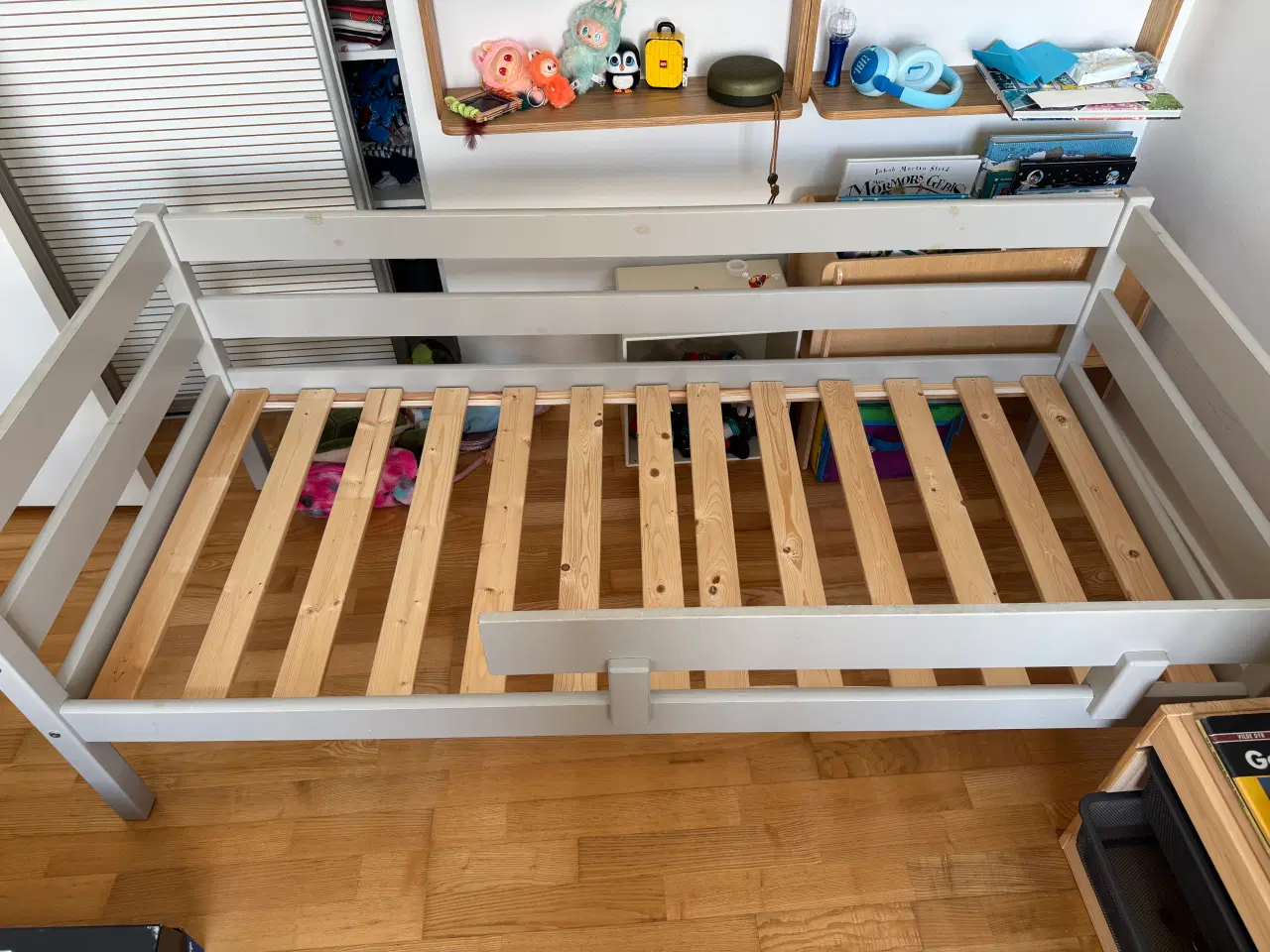 Billede 1 - Gratis Junior seng