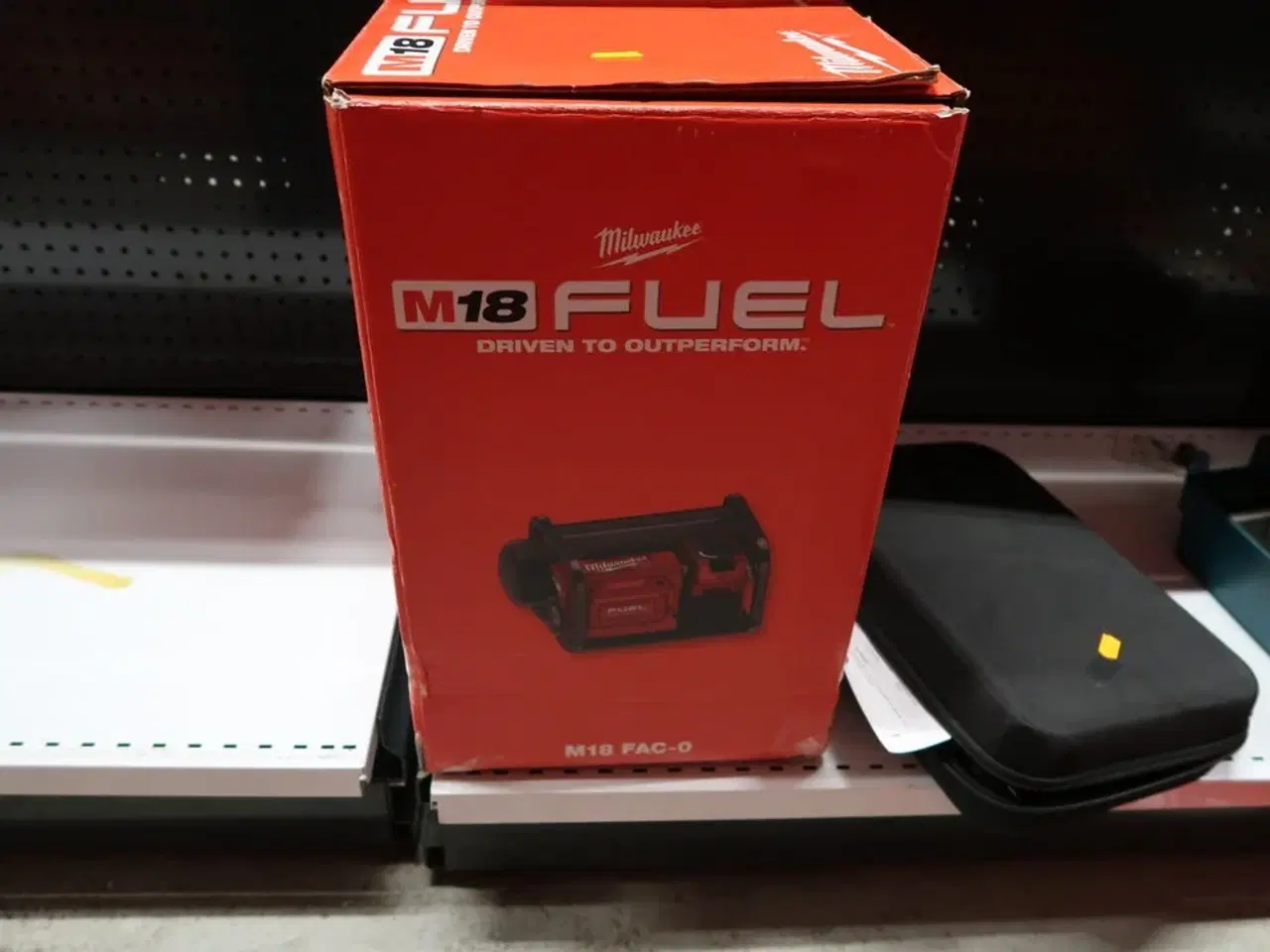 Billede 3 - Kompressor MILWAUKEE M18 FAC-0