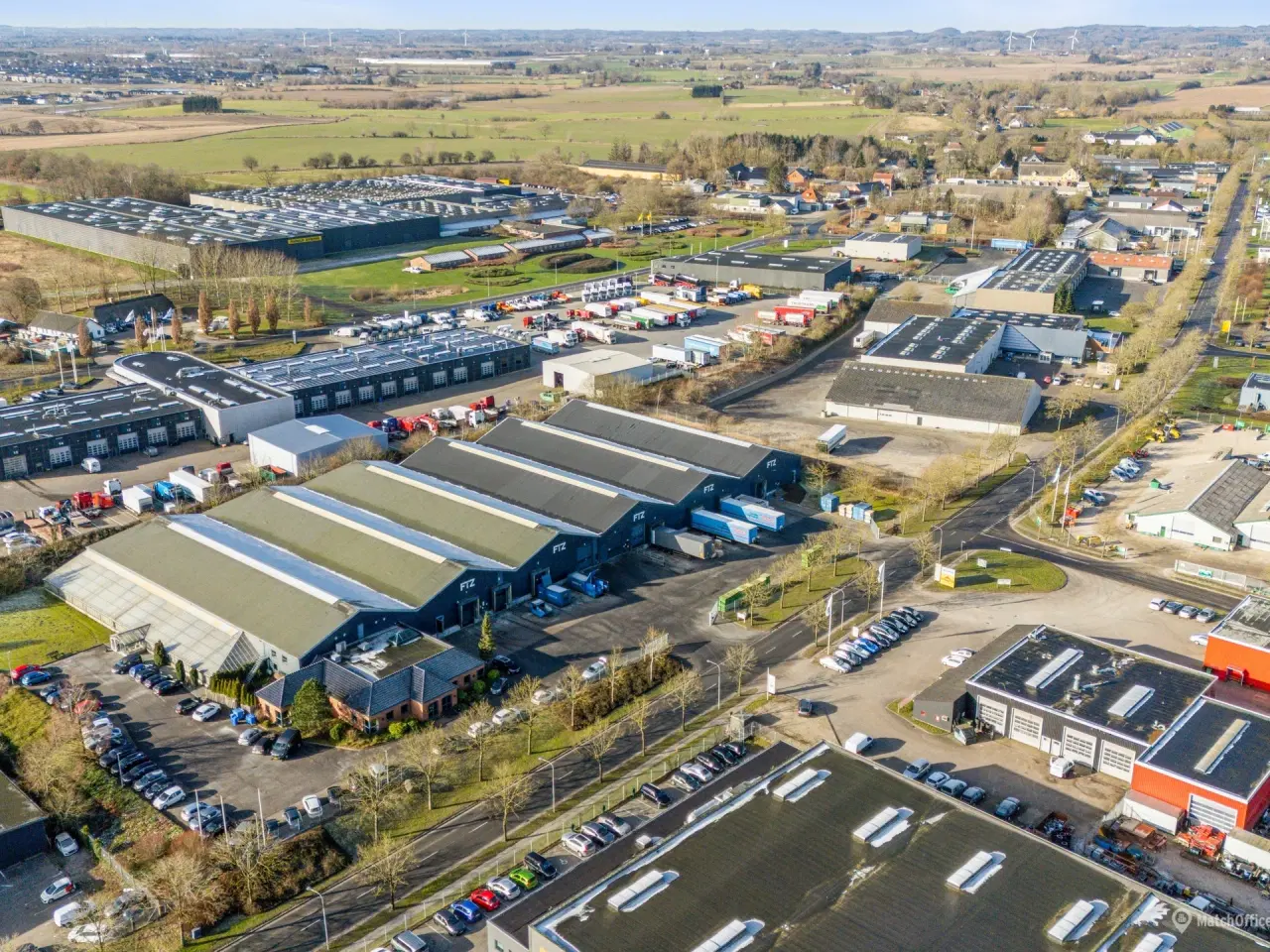 Billede 1 - Lagerhal på 1 100 m² til leje i Odense