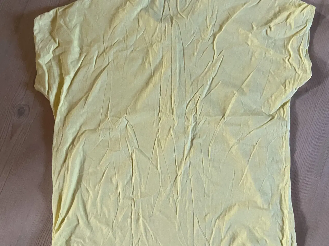 Billede 2 - Bluse kortærmet