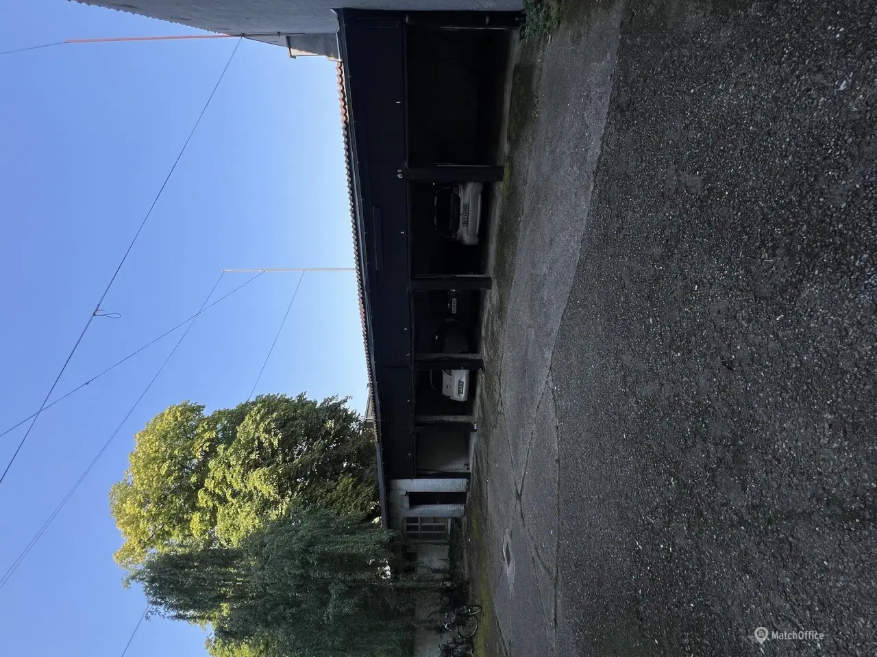 Billede 1 - Garageplads