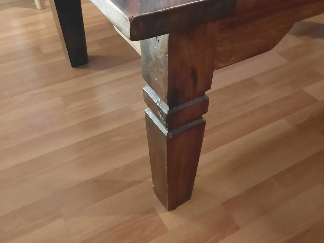 Billede 2 - Godt stabilt sofabord