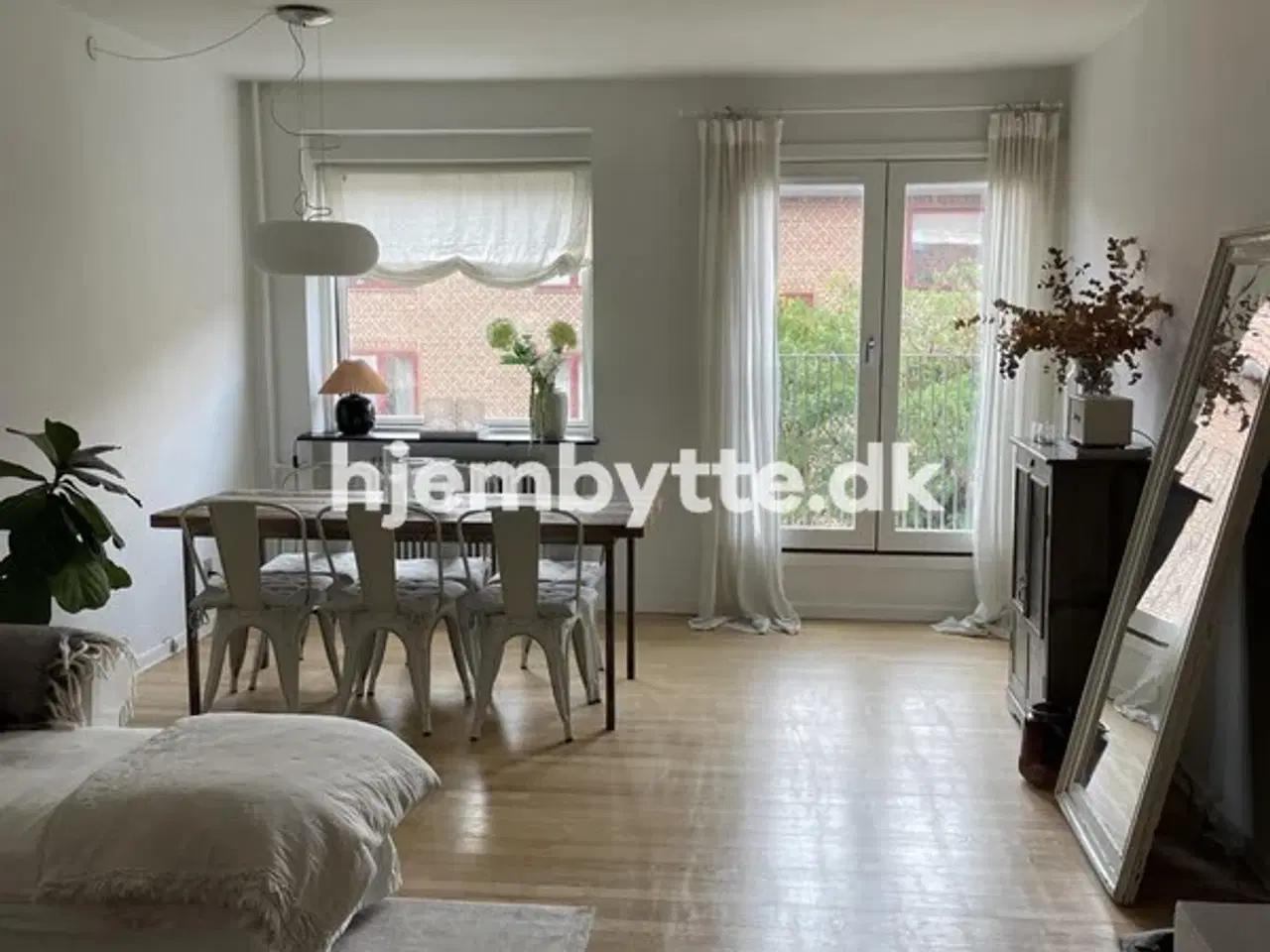 Billede 1 - Hjembytte - Lauravej
