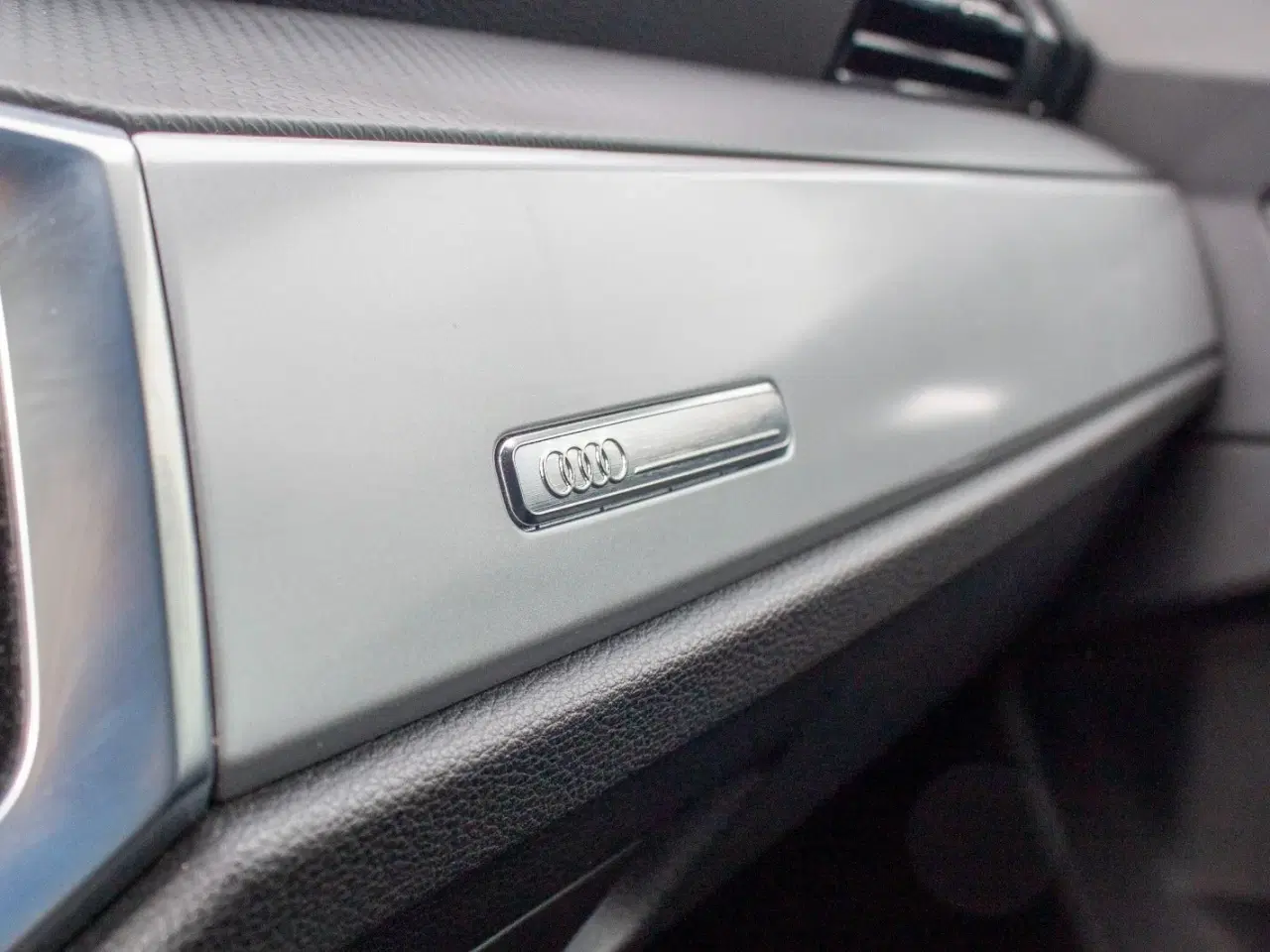 Billede 20 - Audi Q3 45 TFSi e Attitude plus S-tr.