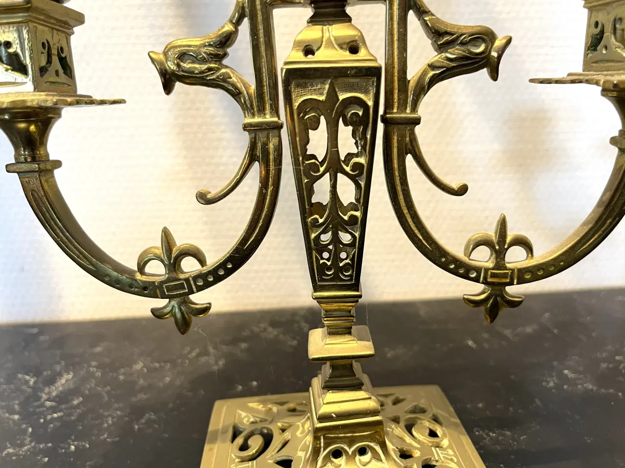 Billede 2 - antikke franske lysestager m .fransk lilje .