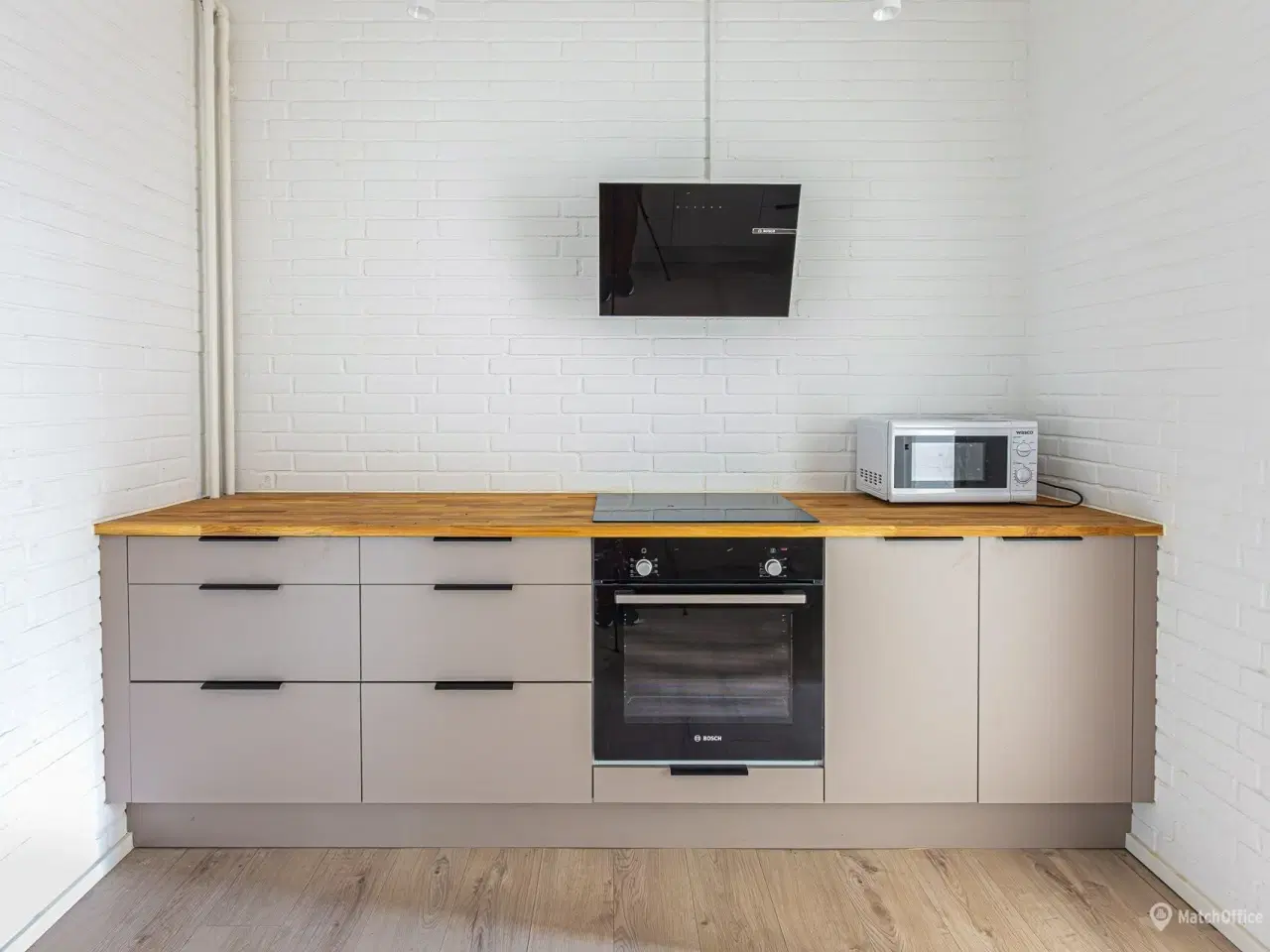 Billede 13 - Flot og indbydende showroom. lager og kontor på 700 m²