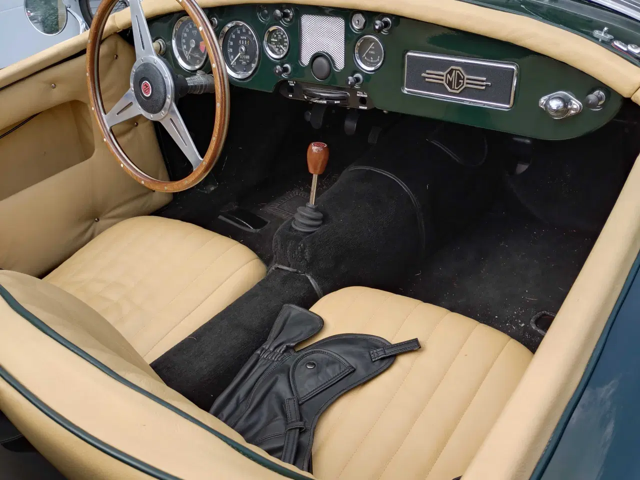 Billede 2 - MGA 1500 fra 1958