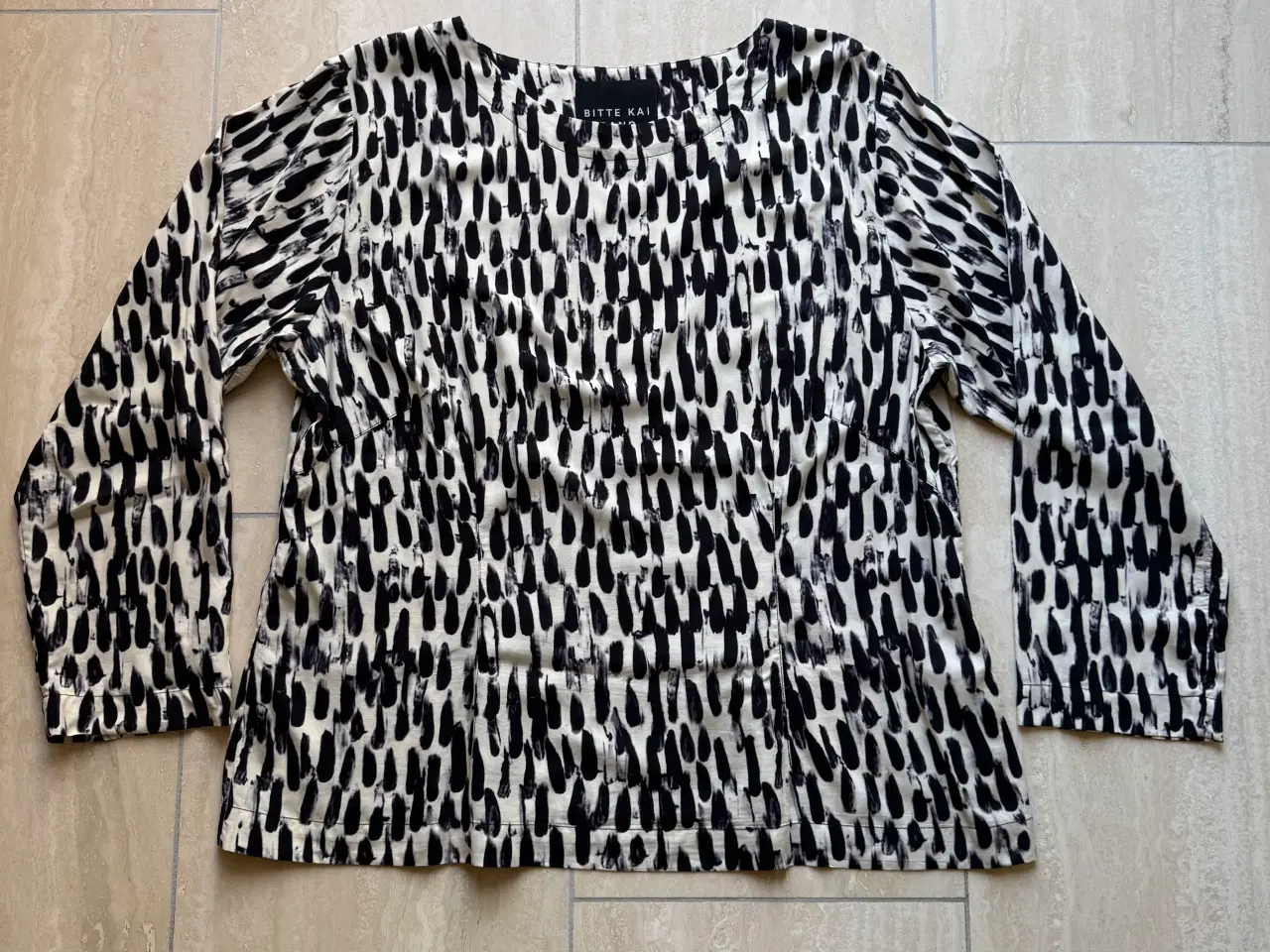 Billede 1 - Bitte Kai Rand bluse i viskose, som ny