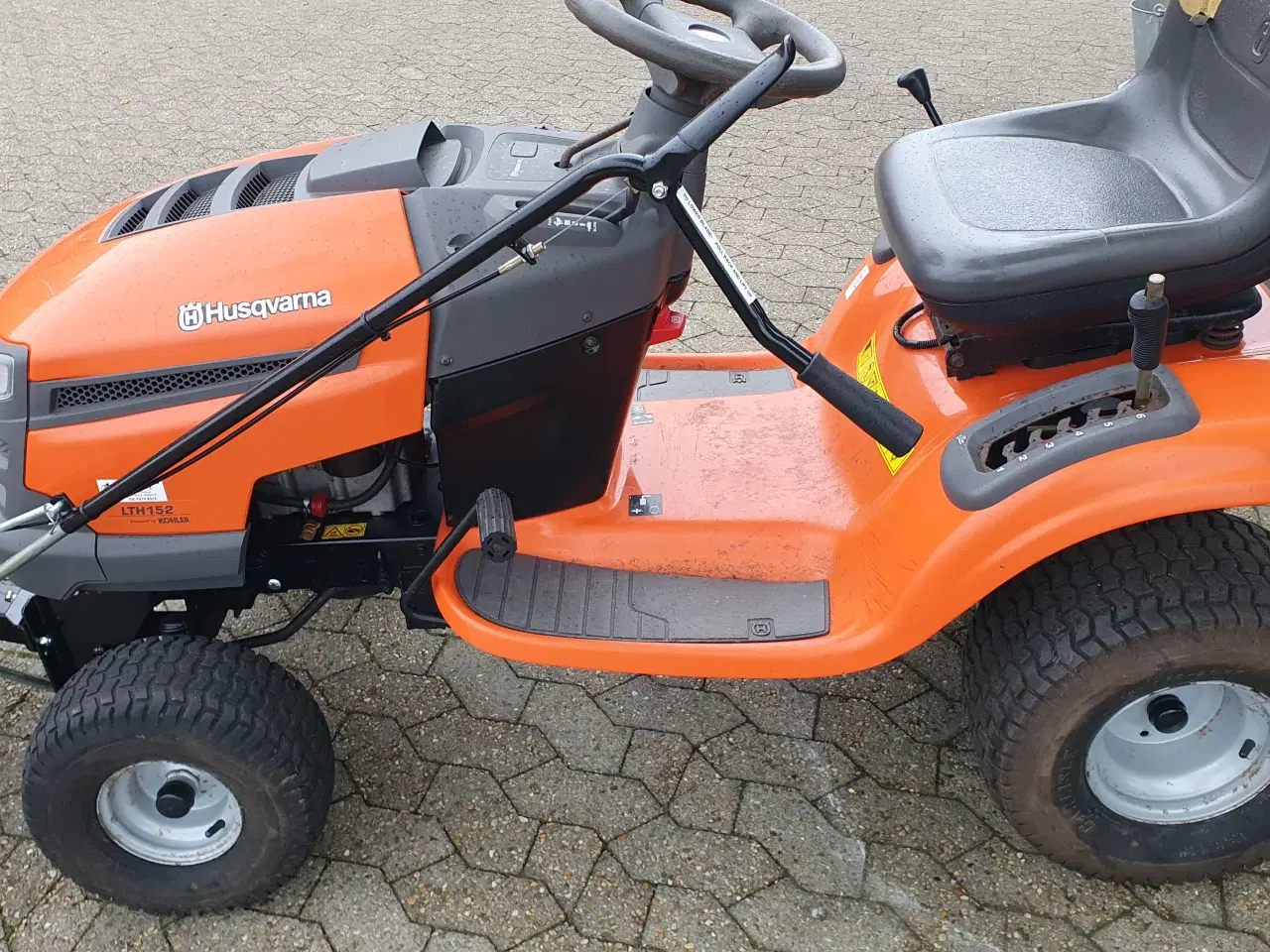Billede 3 - Husqvarna LTH152 med Dozerblad